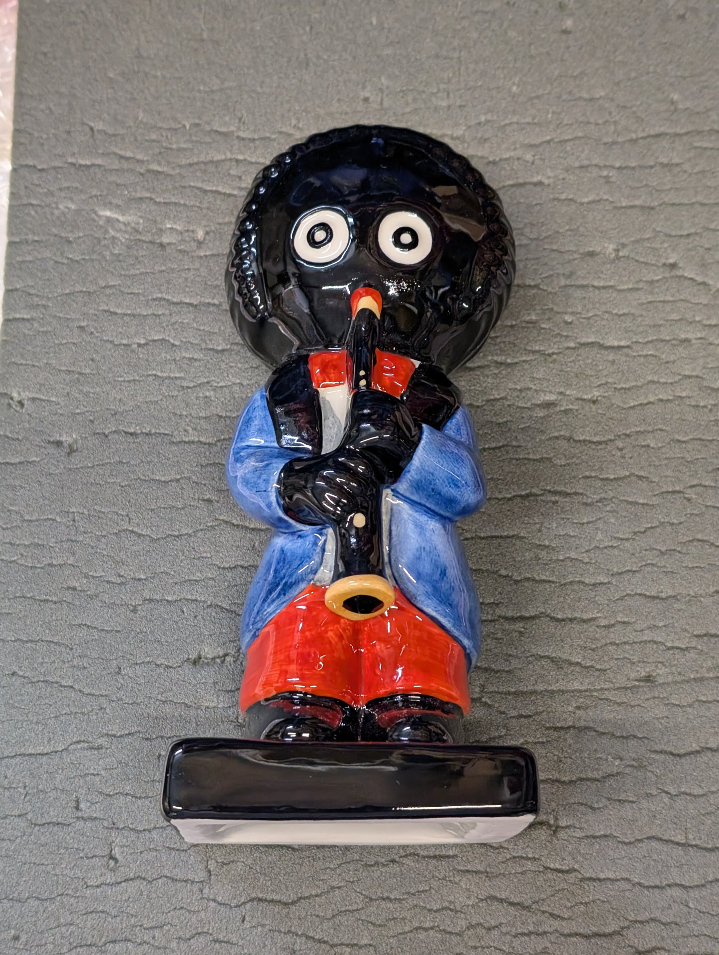 Large Clarinet Player by Carltonware