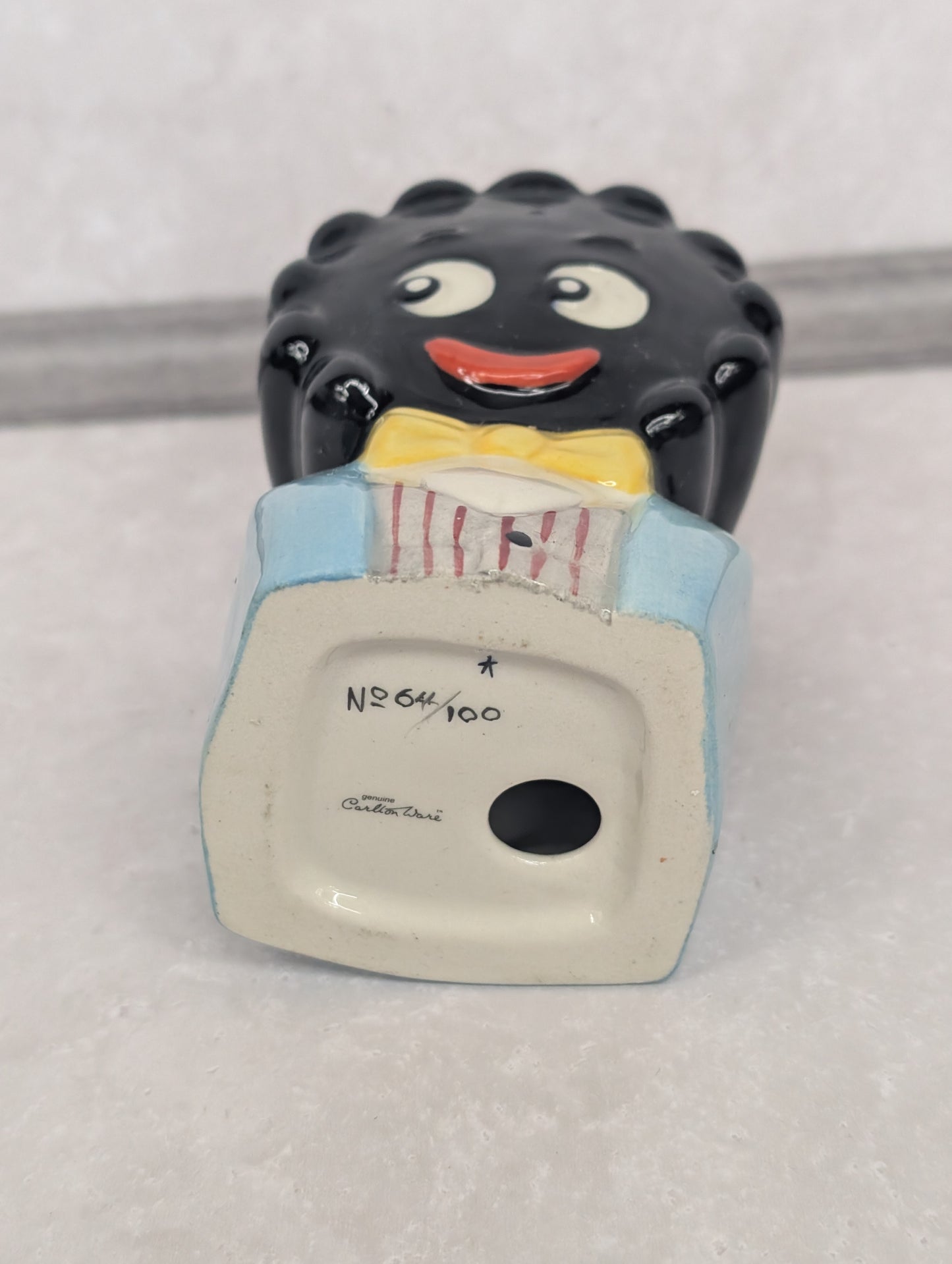 Egg Cup by Carltonware