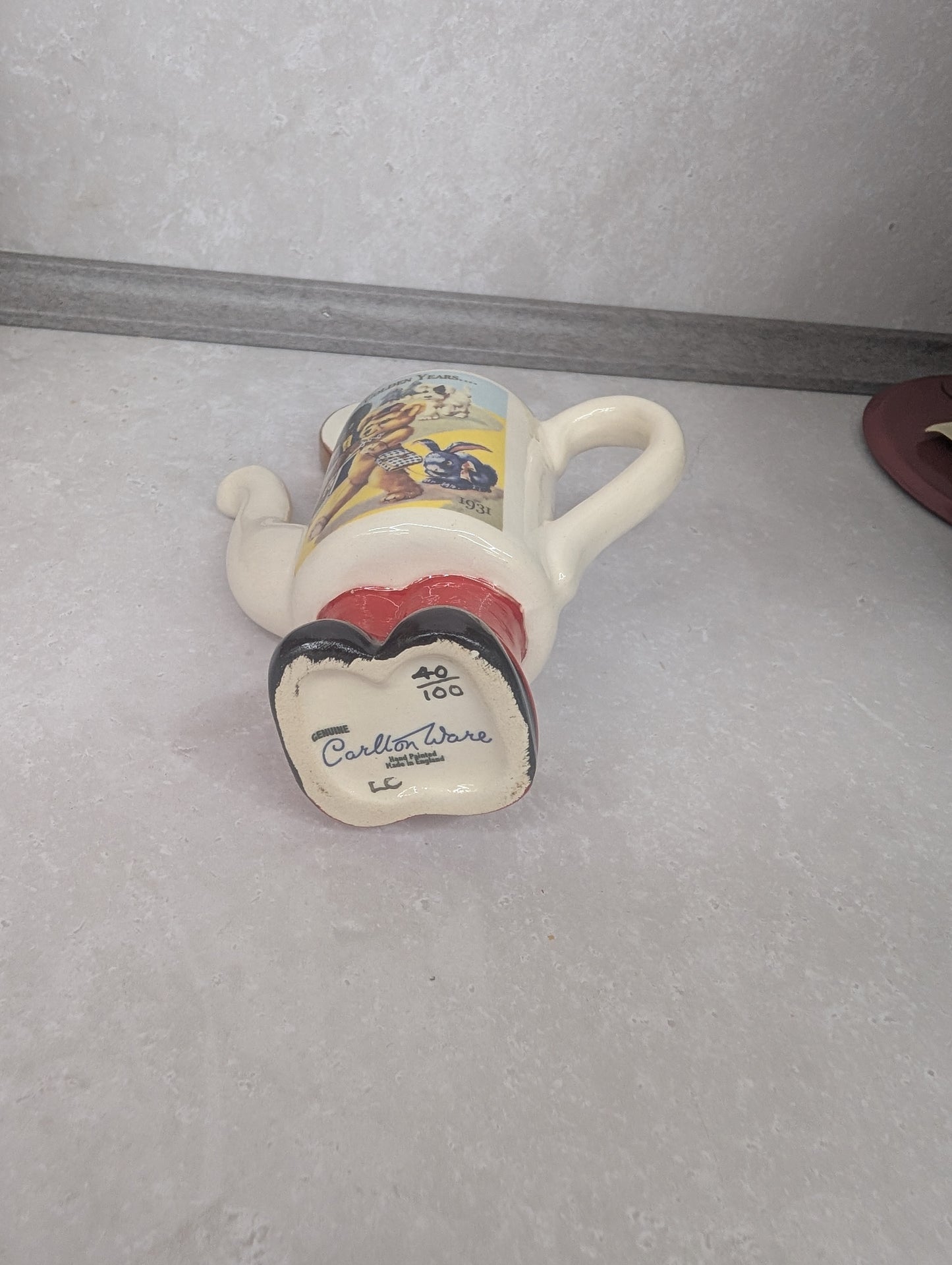 Golden Years Walking Teapot by Carltonware
