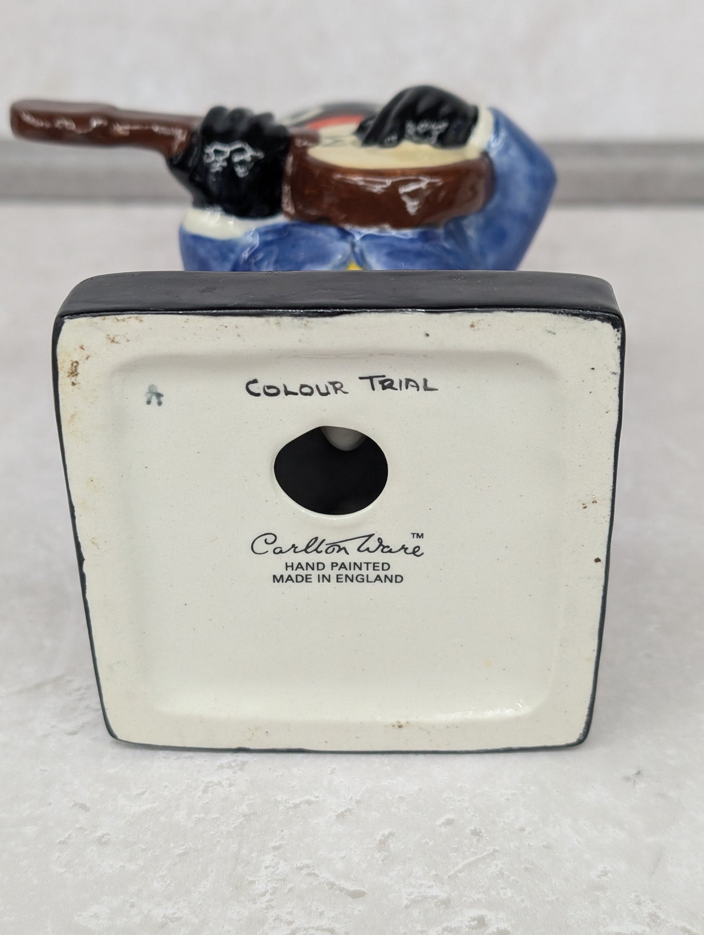 Large Banjo Player Colour Trial by Carltonware