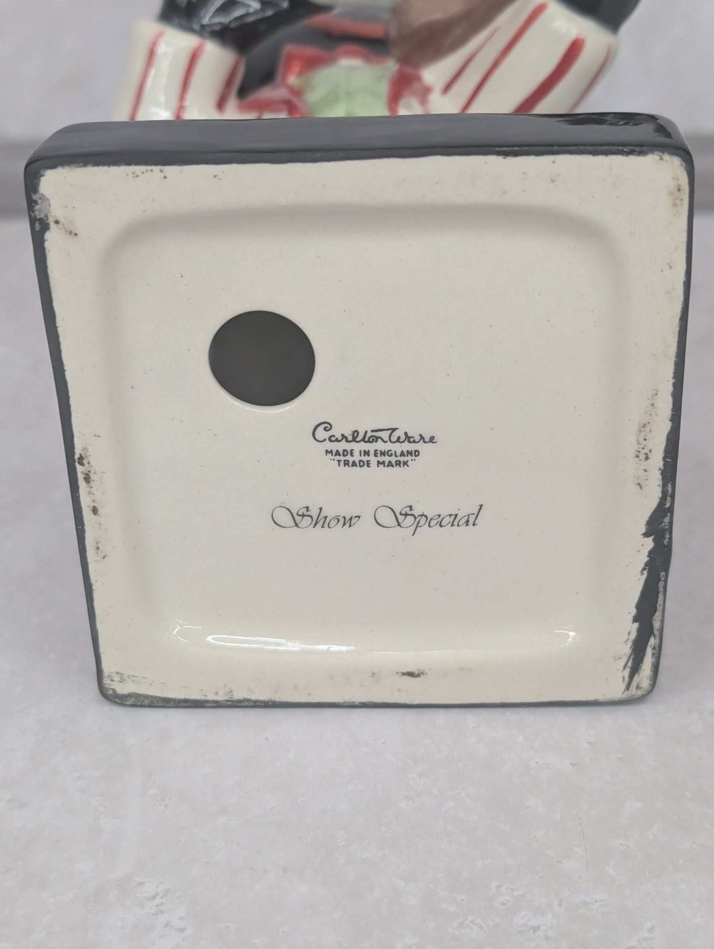 Large Show Special Violinist by Carltonware