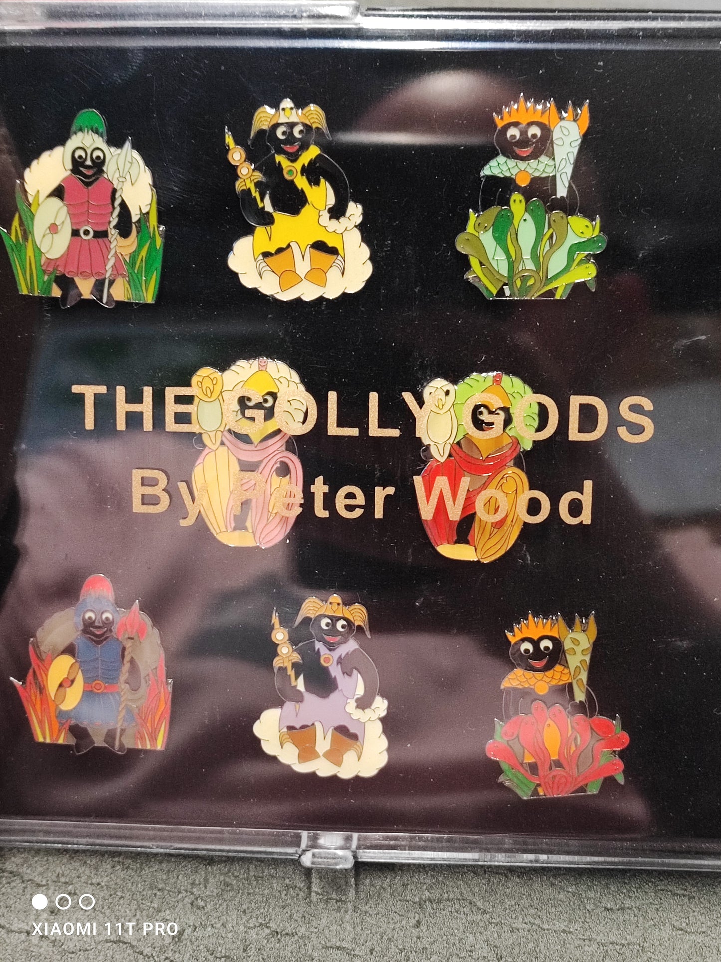 Peter Wood The Golly Gods Display Case Broken Issue 50