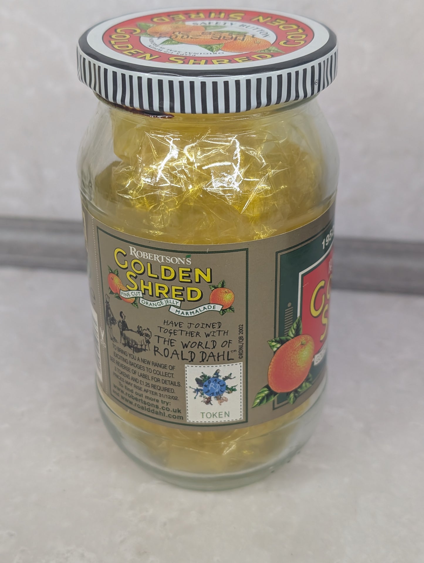 Robertsons Golden Shred Jar with Lid and Roald Dahl Token