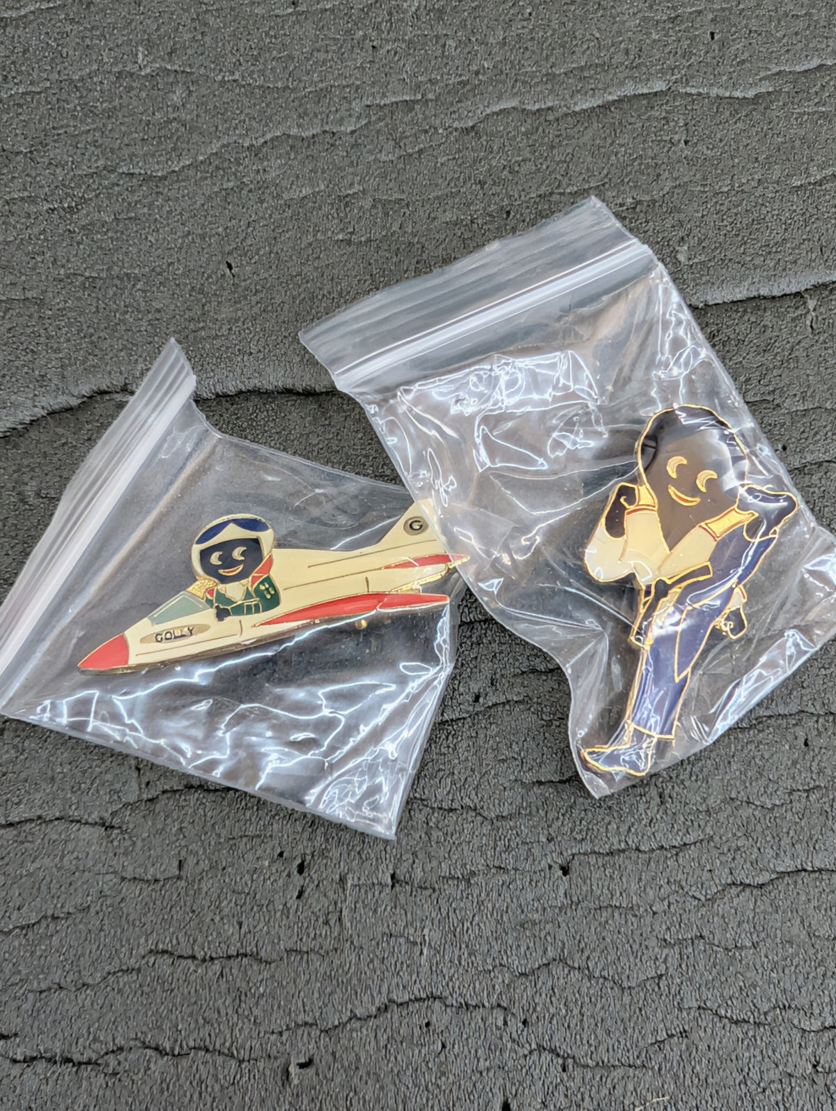 Robertsons Golly 1993-1996 Pilot and Karate