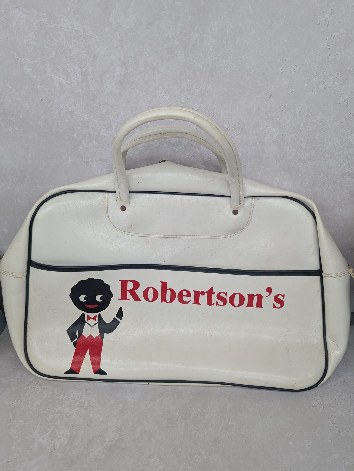 Robertsons Large Hand Held Bag