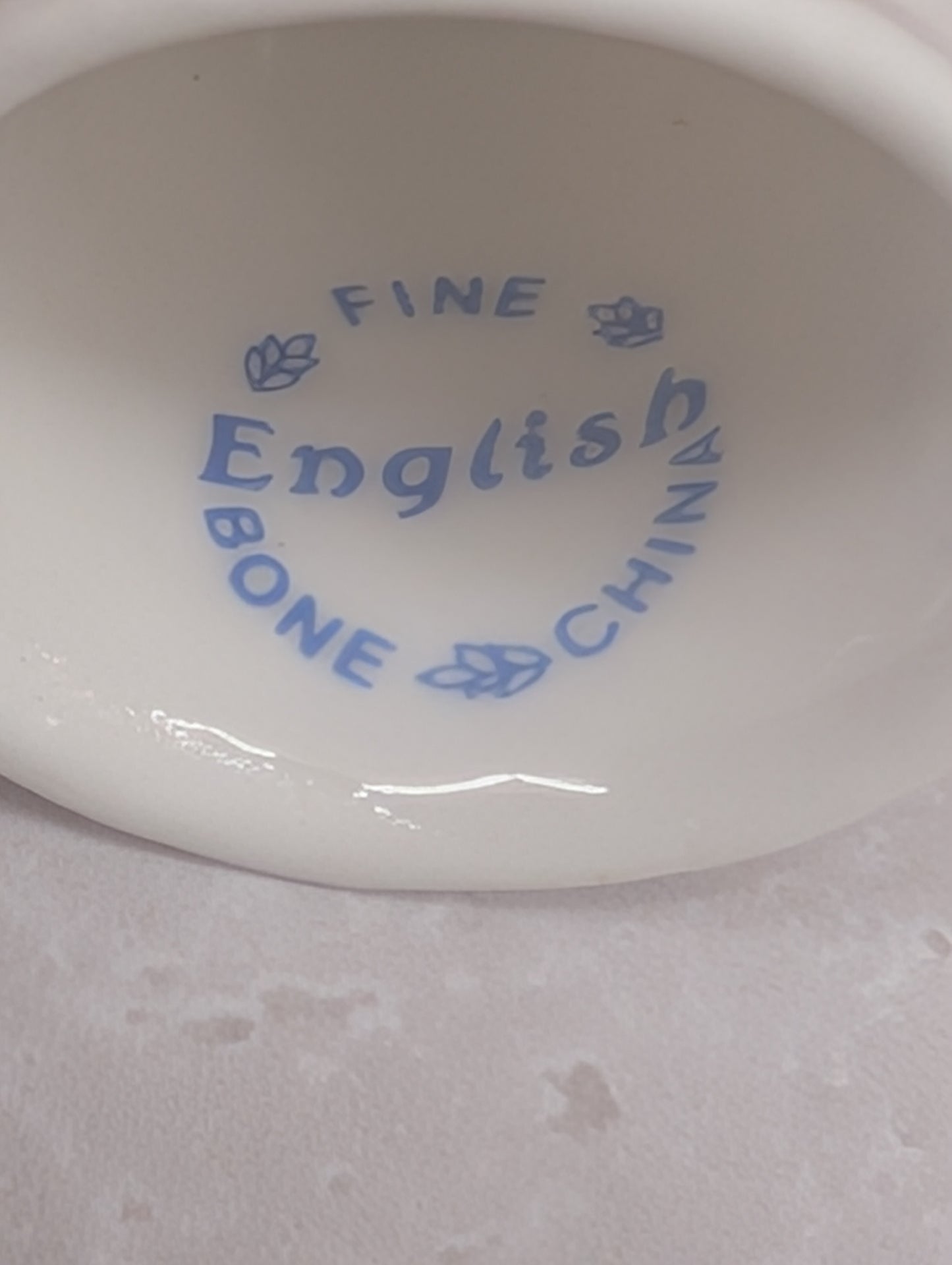 Golly with Flowers Thimble