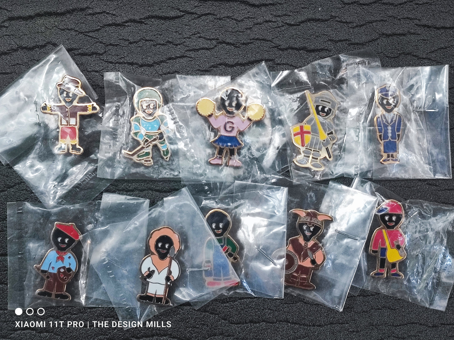 SPECIAL OFFER 1996 Full Set of 10 Badges