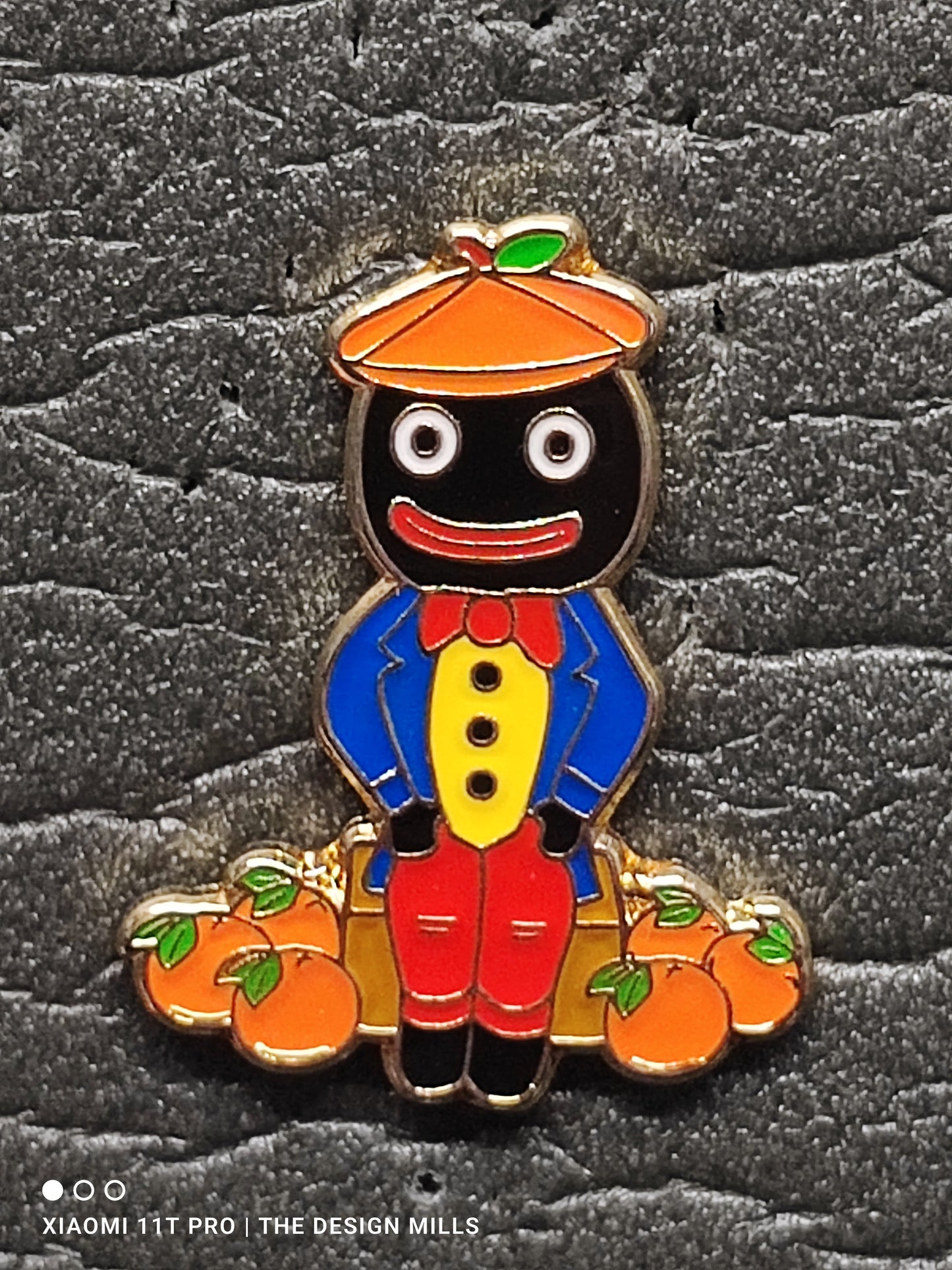 Orange Seller Gold Base Metal