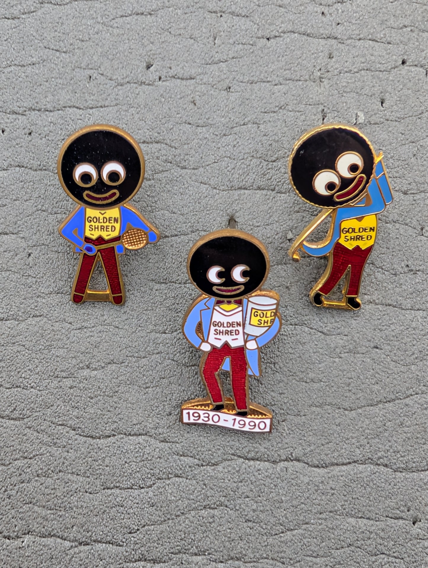 3 x Non Robertsons Badges