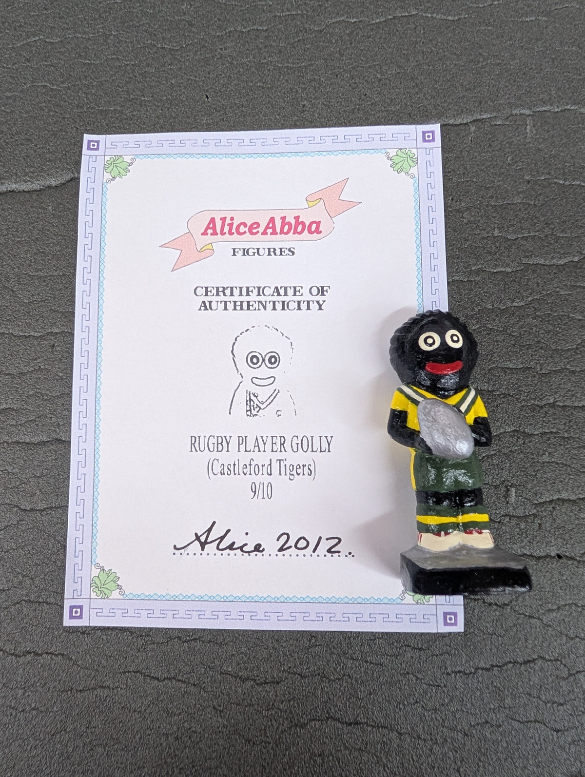 Alice Abba Castleford Tigers Rugby Golly 9/10 Signed with Cert