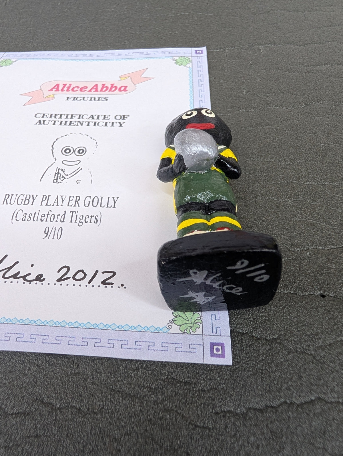 Alice Abba Castleford Tigers Rugby Golly 9/10 Signed with Cert
