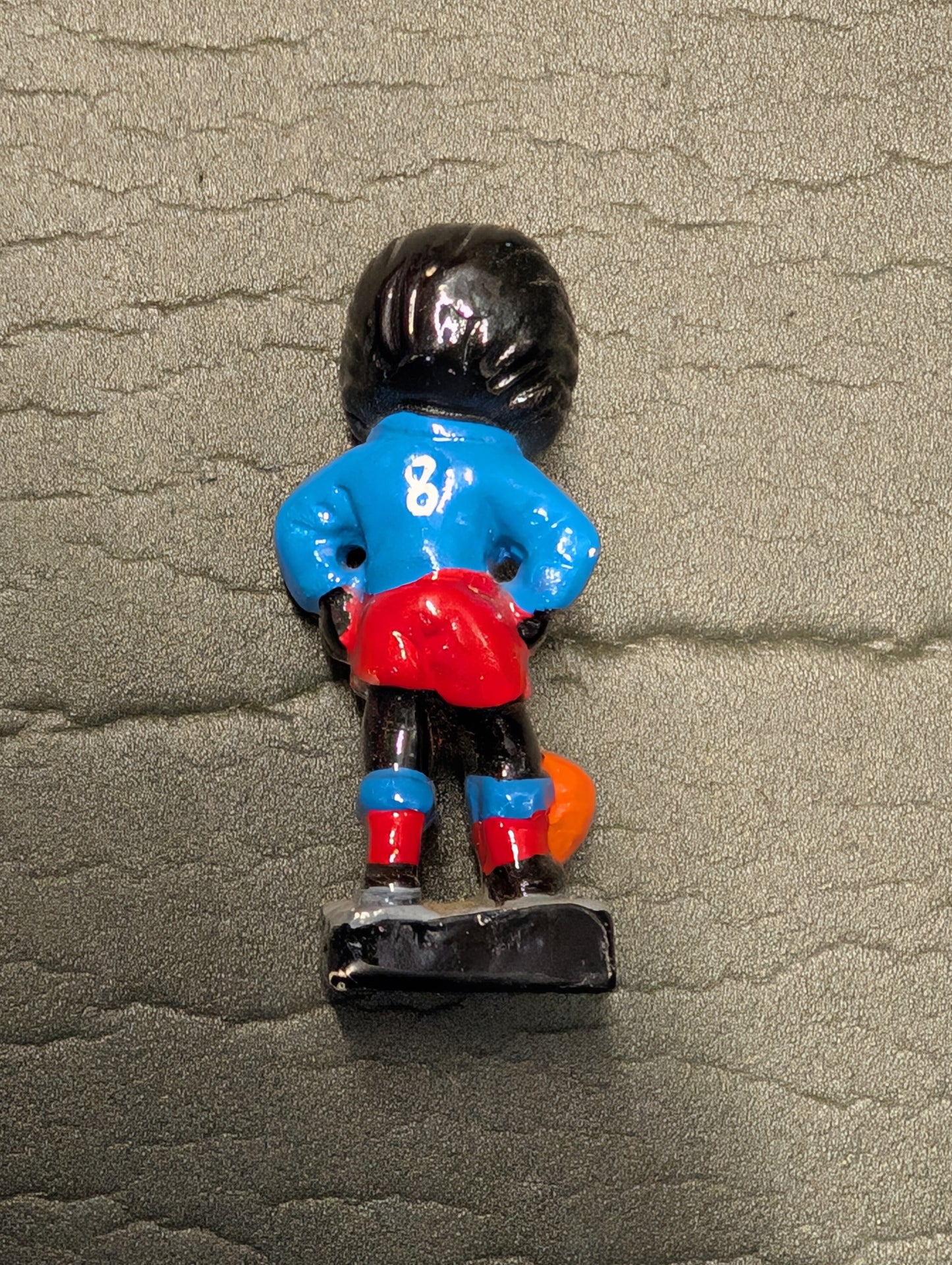 Chalk Footballer No8