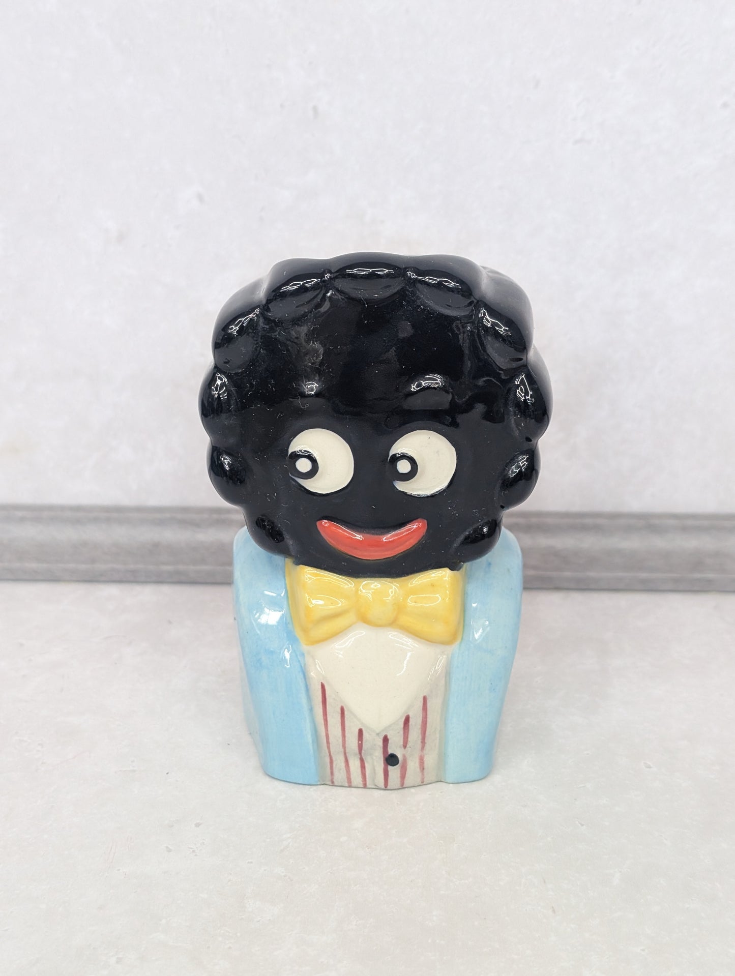 Egg Cup by Carltonware