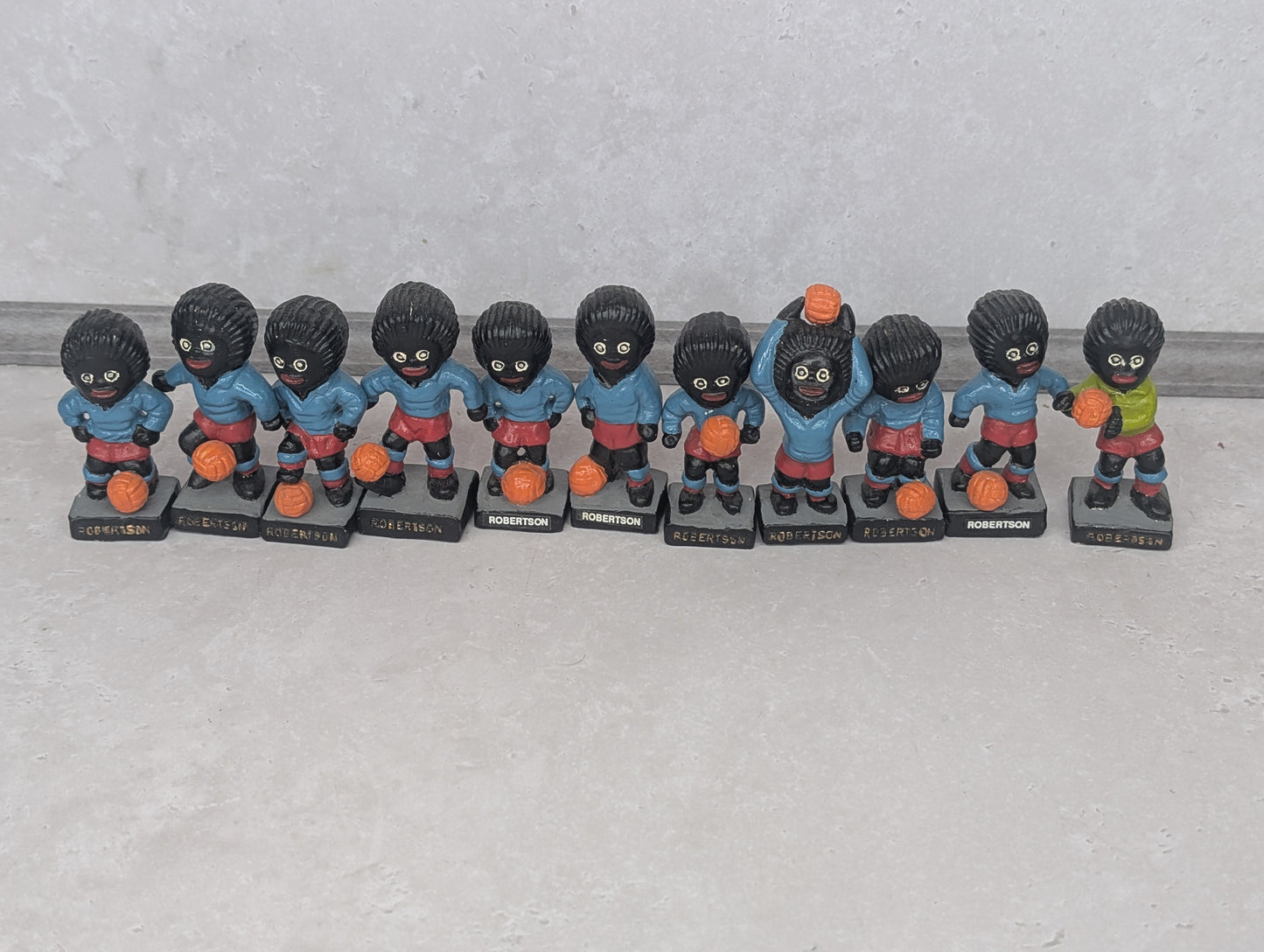 Full Chalk Football Team.