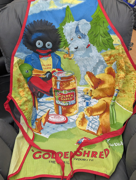 Golden Shred Picnic Scene Apron