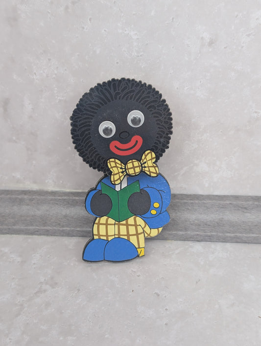 Golly Reading Fridge Magnet with Hanging Peg