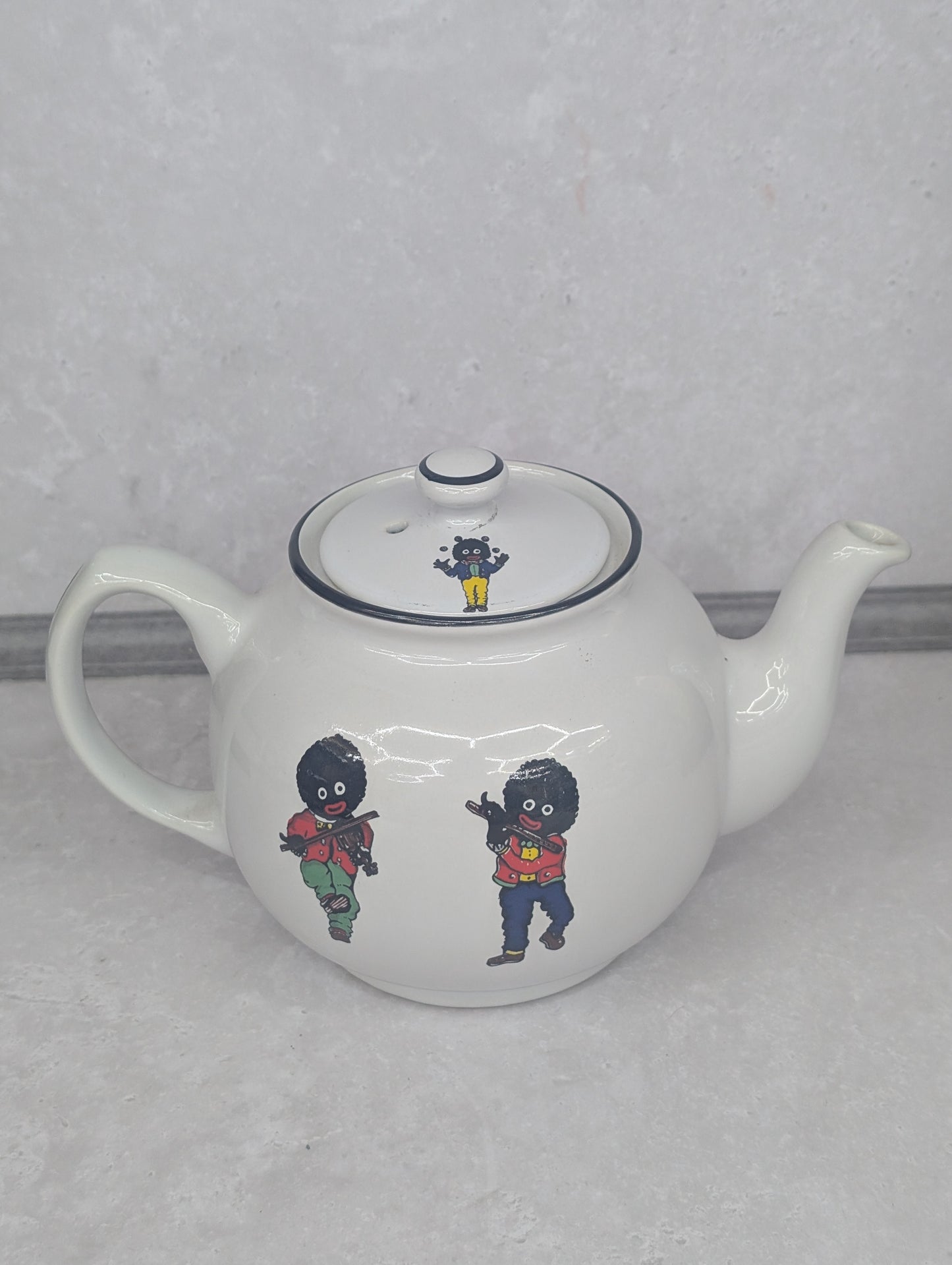 Golly Teapot