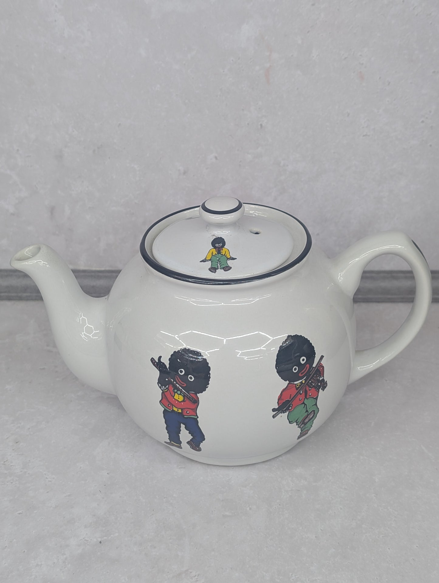Golly Teapot