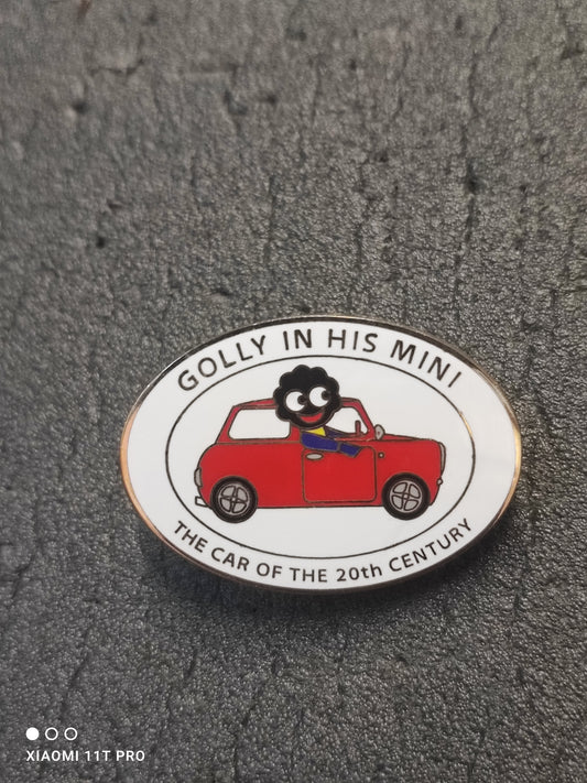 Golly in His Mini