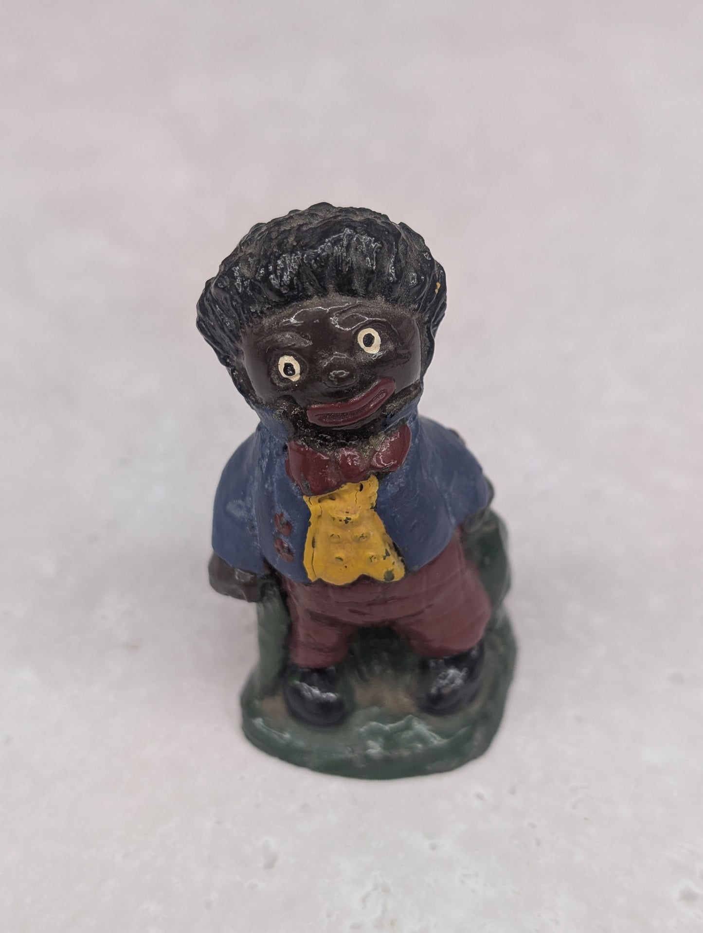 Heavy Stone Golly Figure 3inch