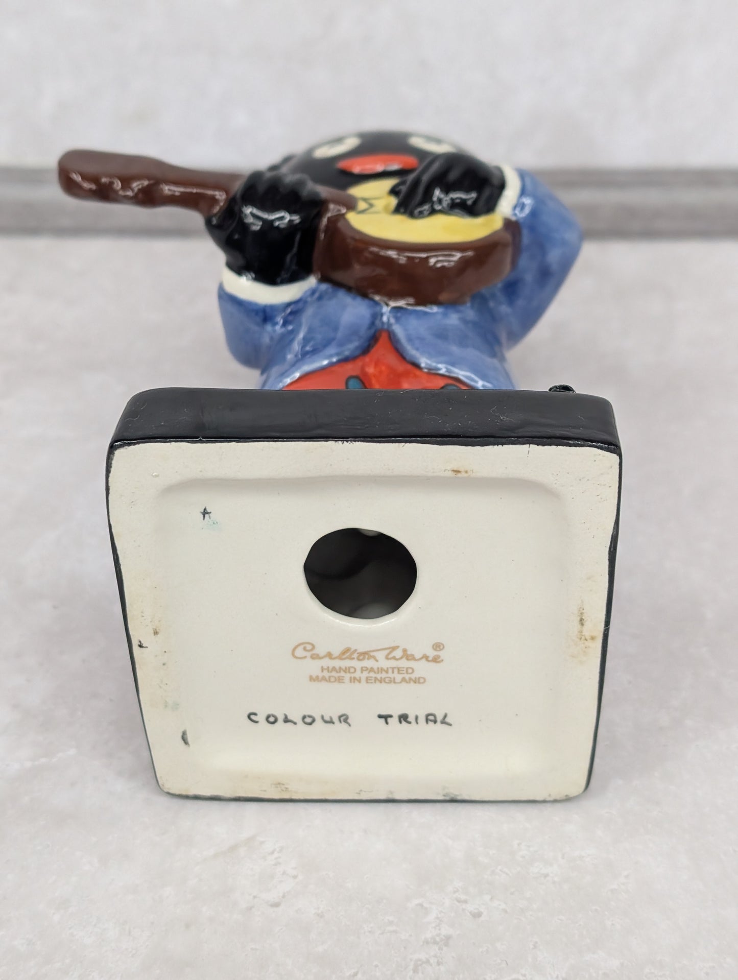Large Banjo Player Colour Trial by Carltonware