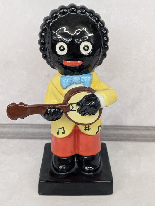 Large Banjo Player Colourway by Carltonware