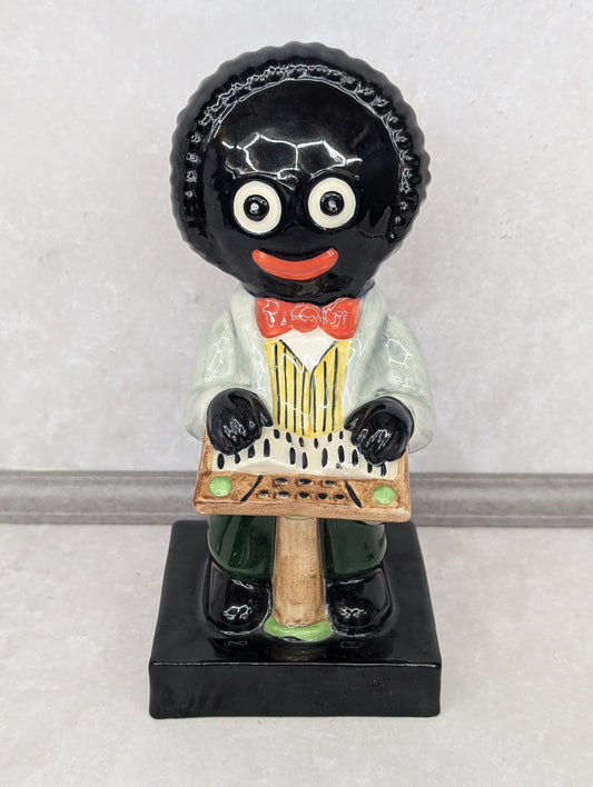 Large Keyboard Player Artist Proof by Carltonware