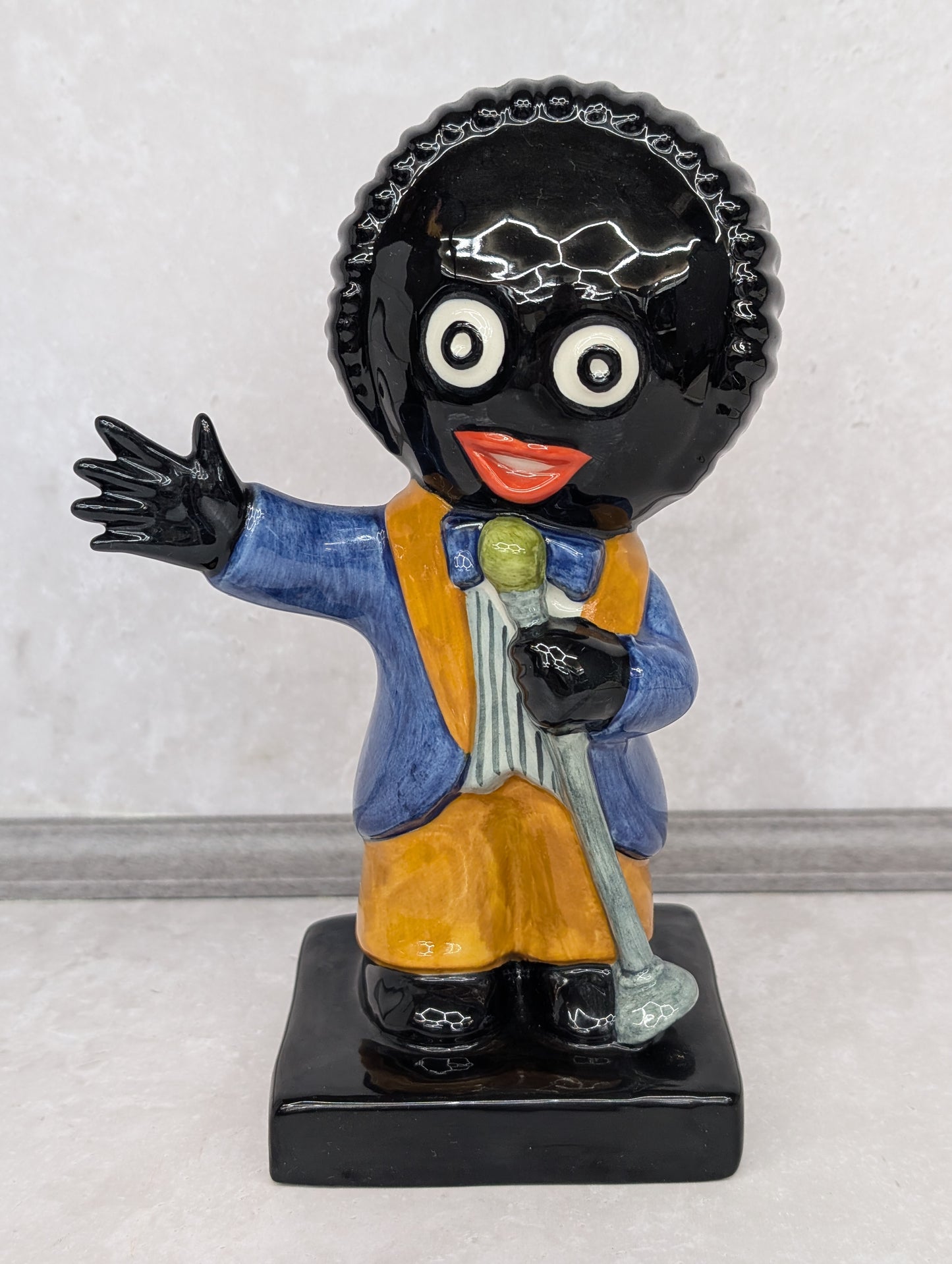 Large Vocalist Prototype by Carltonware