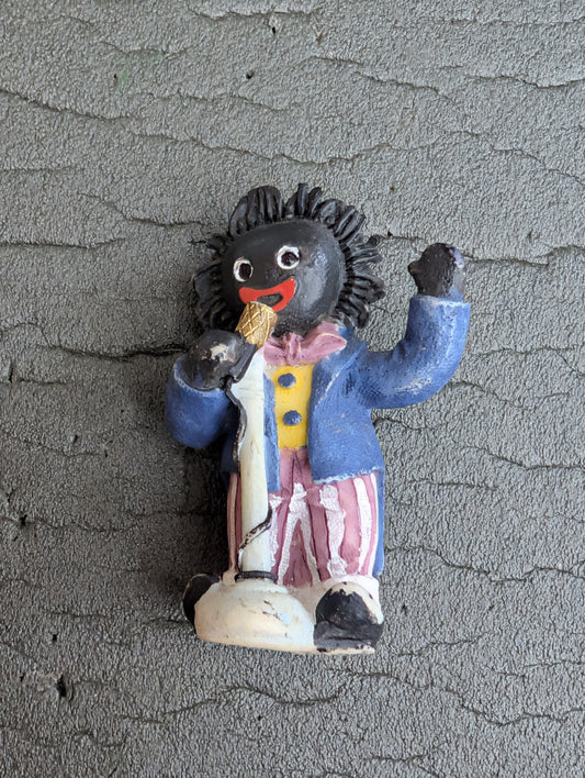 Mini Singer Figure