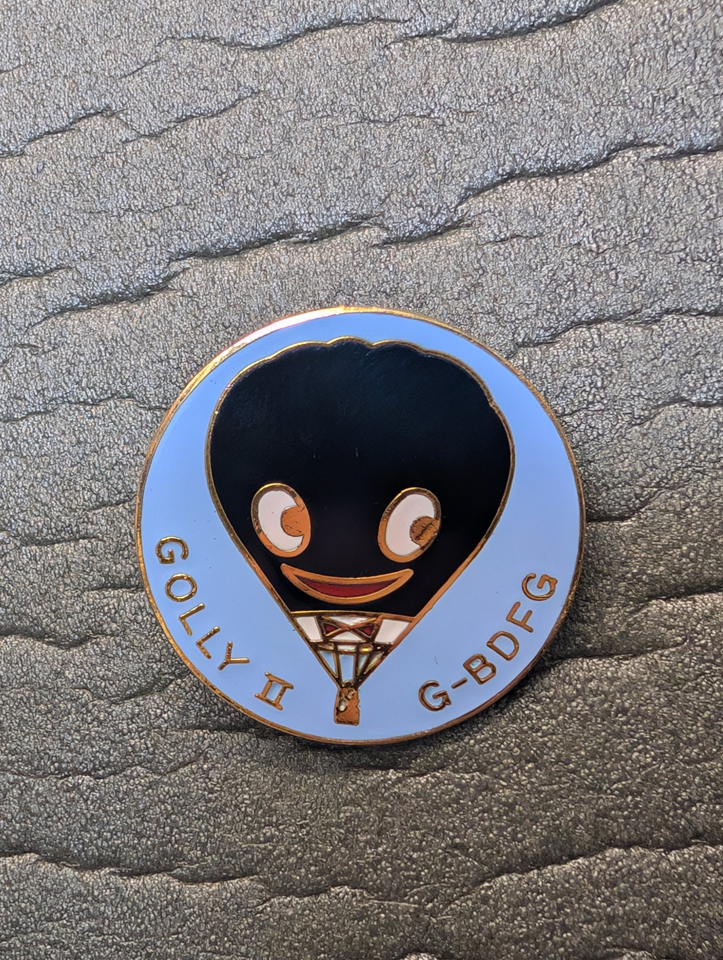 Original Robertsons Rare Balloon Badge Golly II G-BDFG