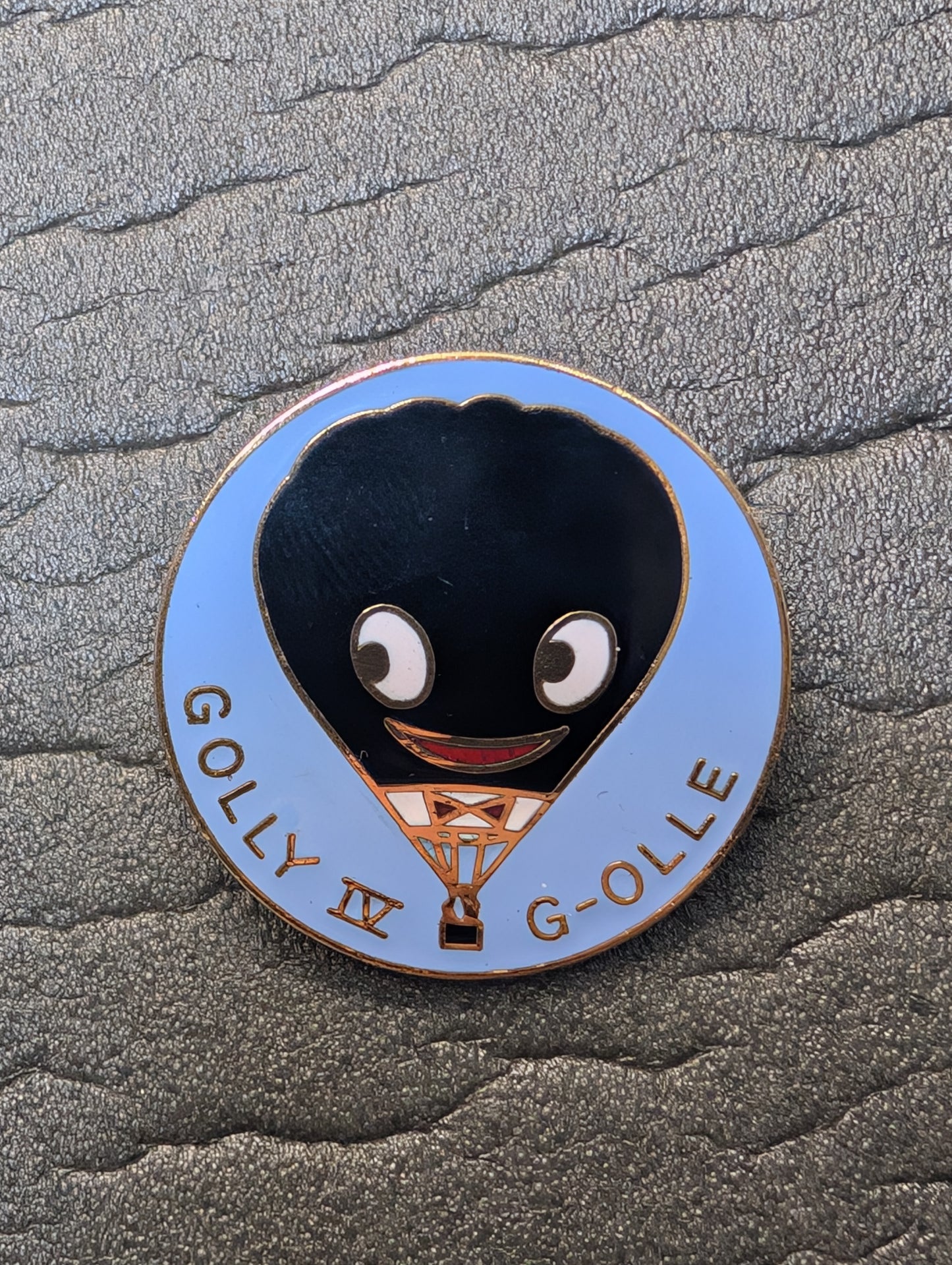 Original Robertsons Rare Balloon Badge Golly IV G-OLLE