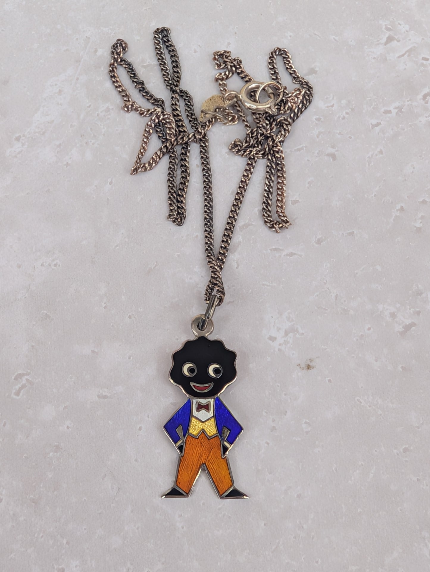 P6a Small Standard Pendant on Original Chain