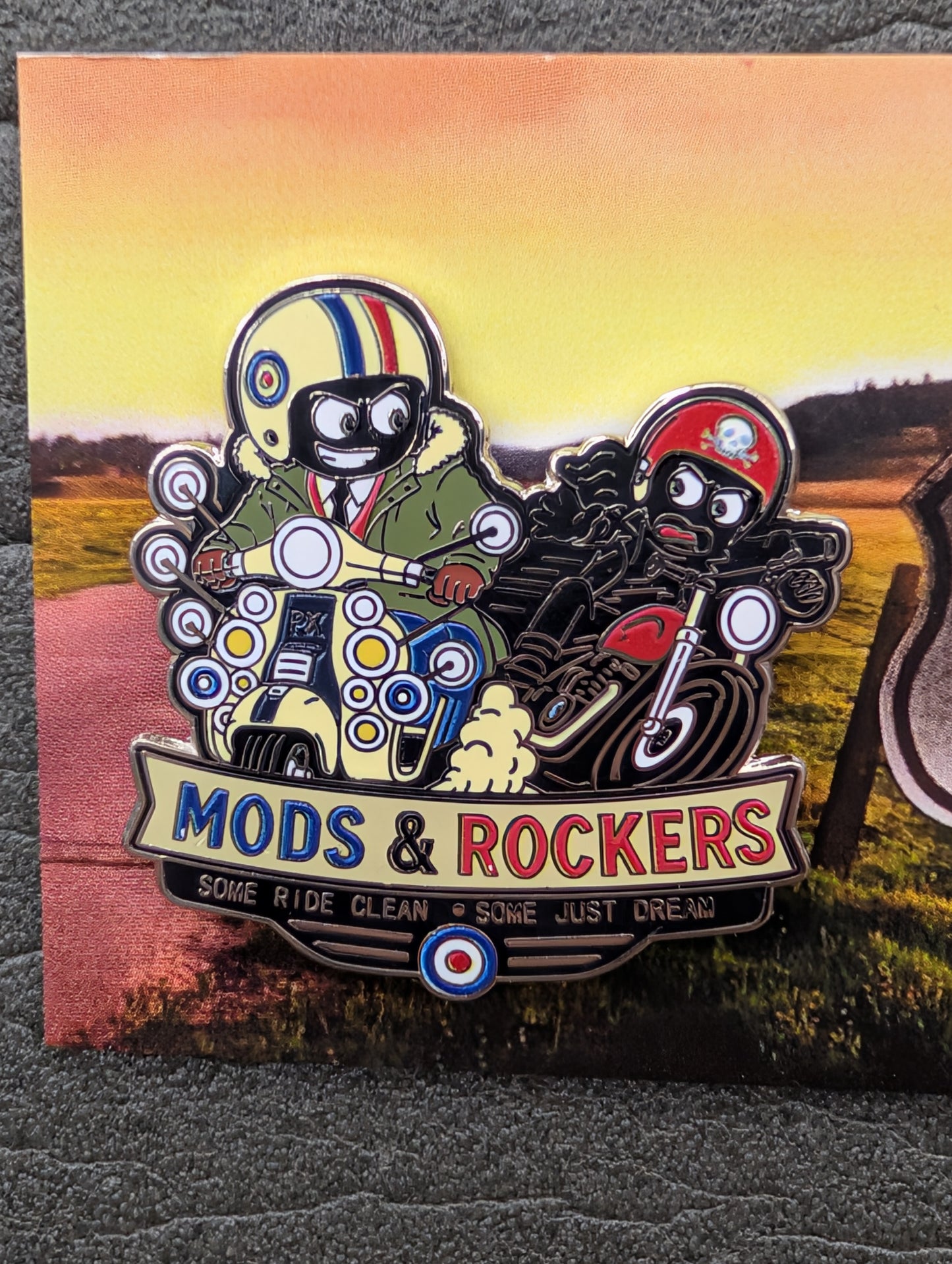 Pair of Mods & Rockers Badges by imgollymad