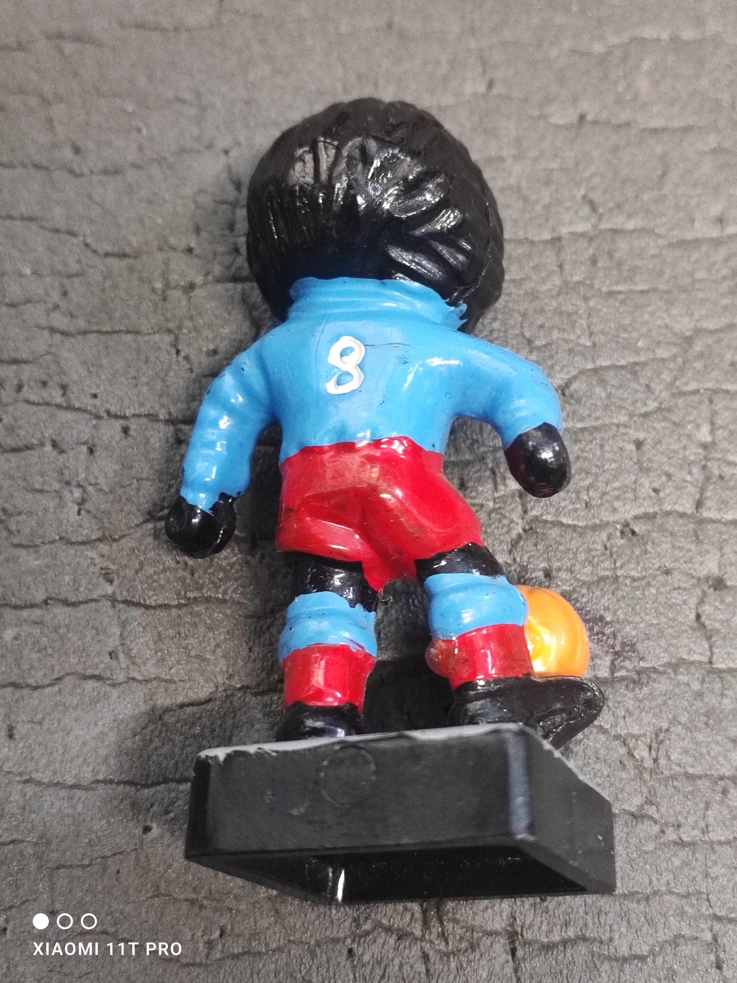 Plastic Footballer No8 Hollow Base