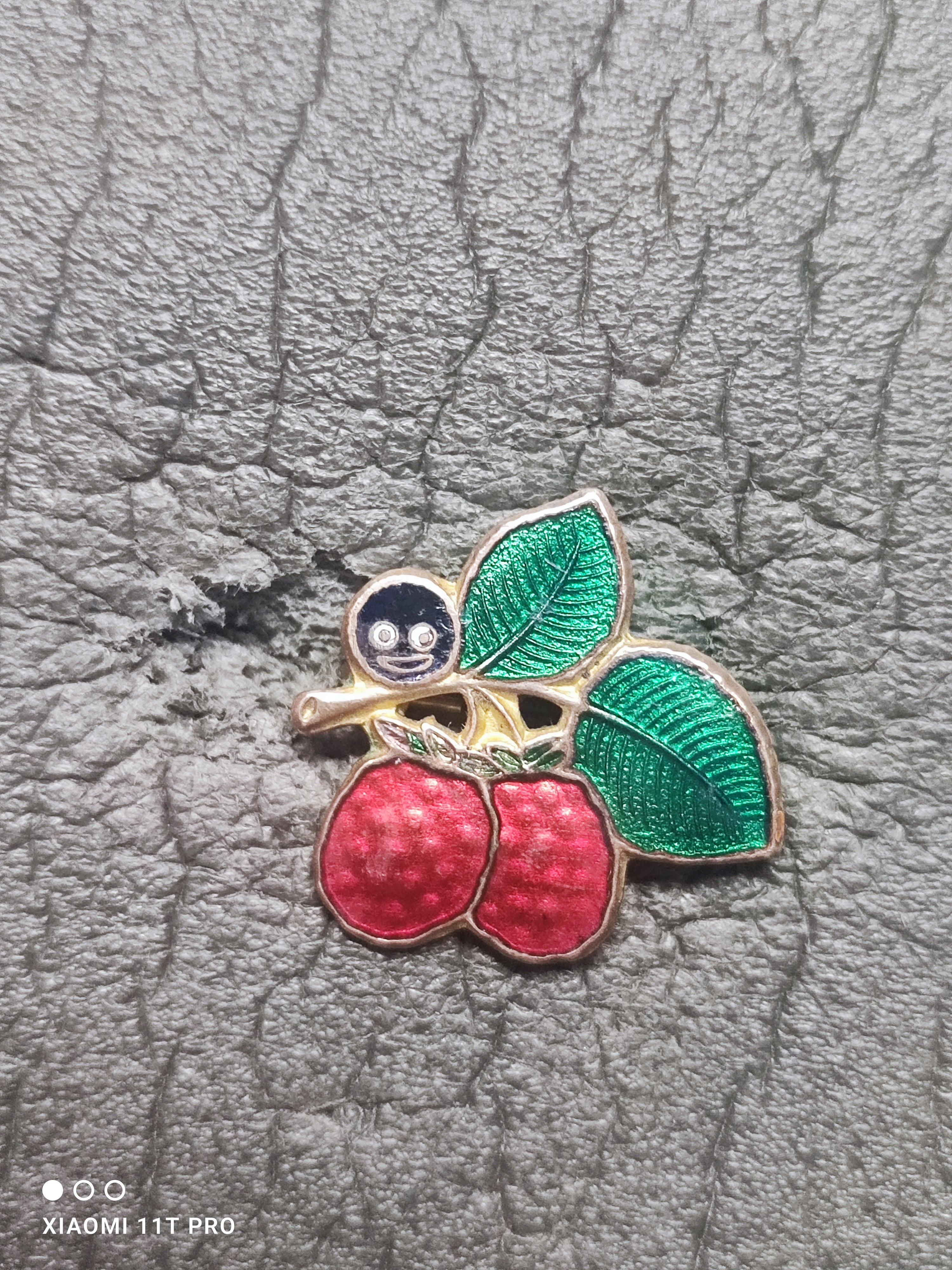 Raspberry Type lll Stamp – GollyBadges.com