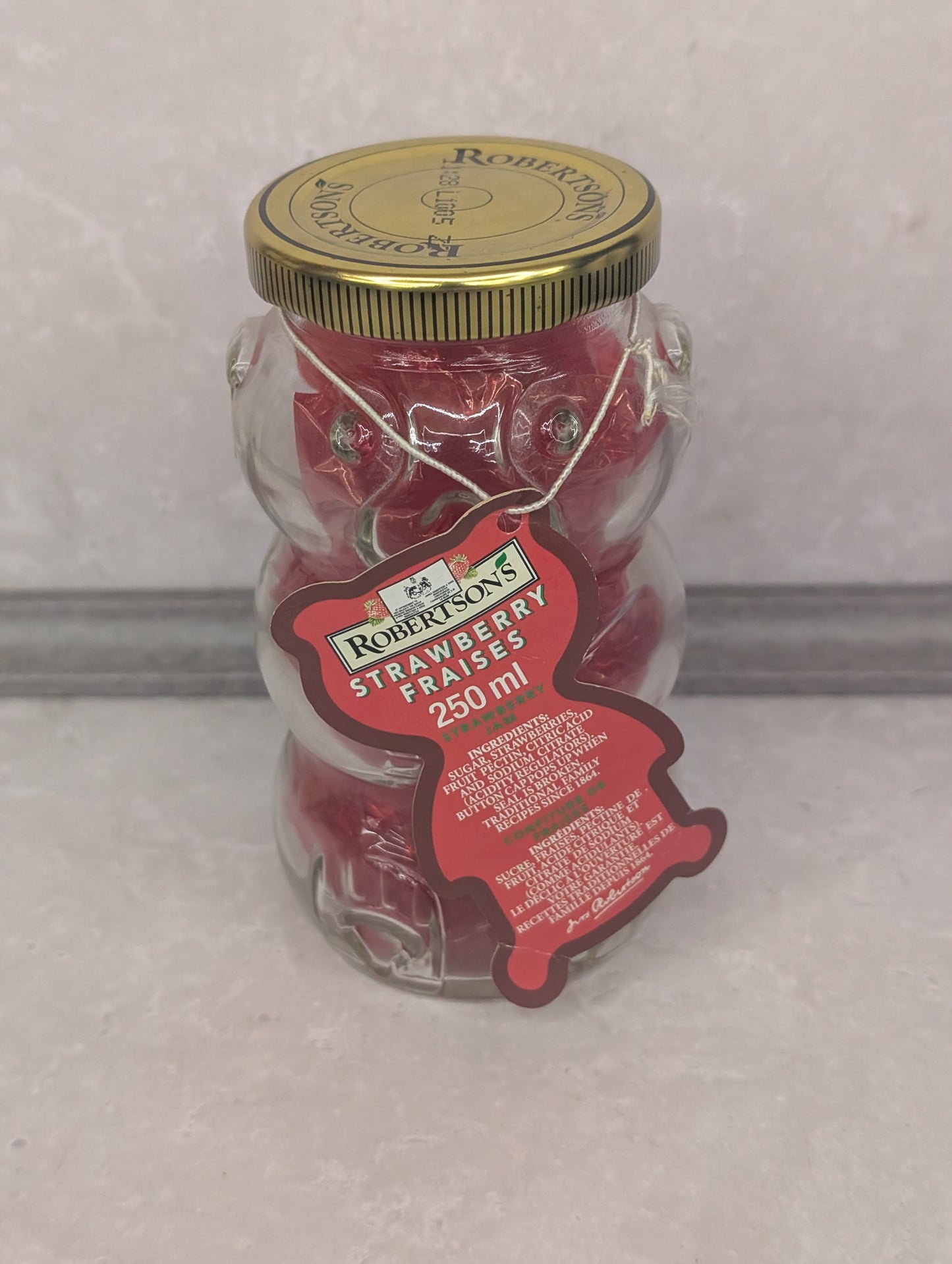 Robertsons Bear Shaped Jar Strawberry Fraises with Lid