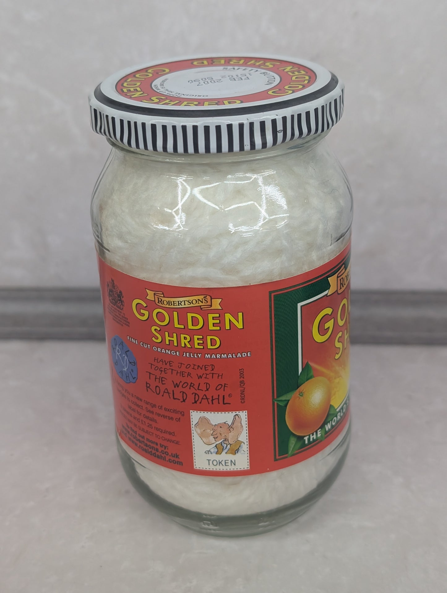 Robertsons Golden Shred Jar with Lid and Roald Dahl Token