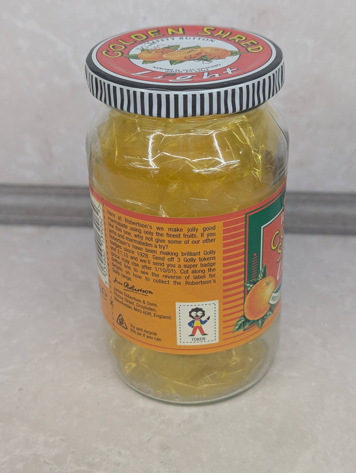 Robertsons Golden Shred Light Jar with Lid and Golly Token