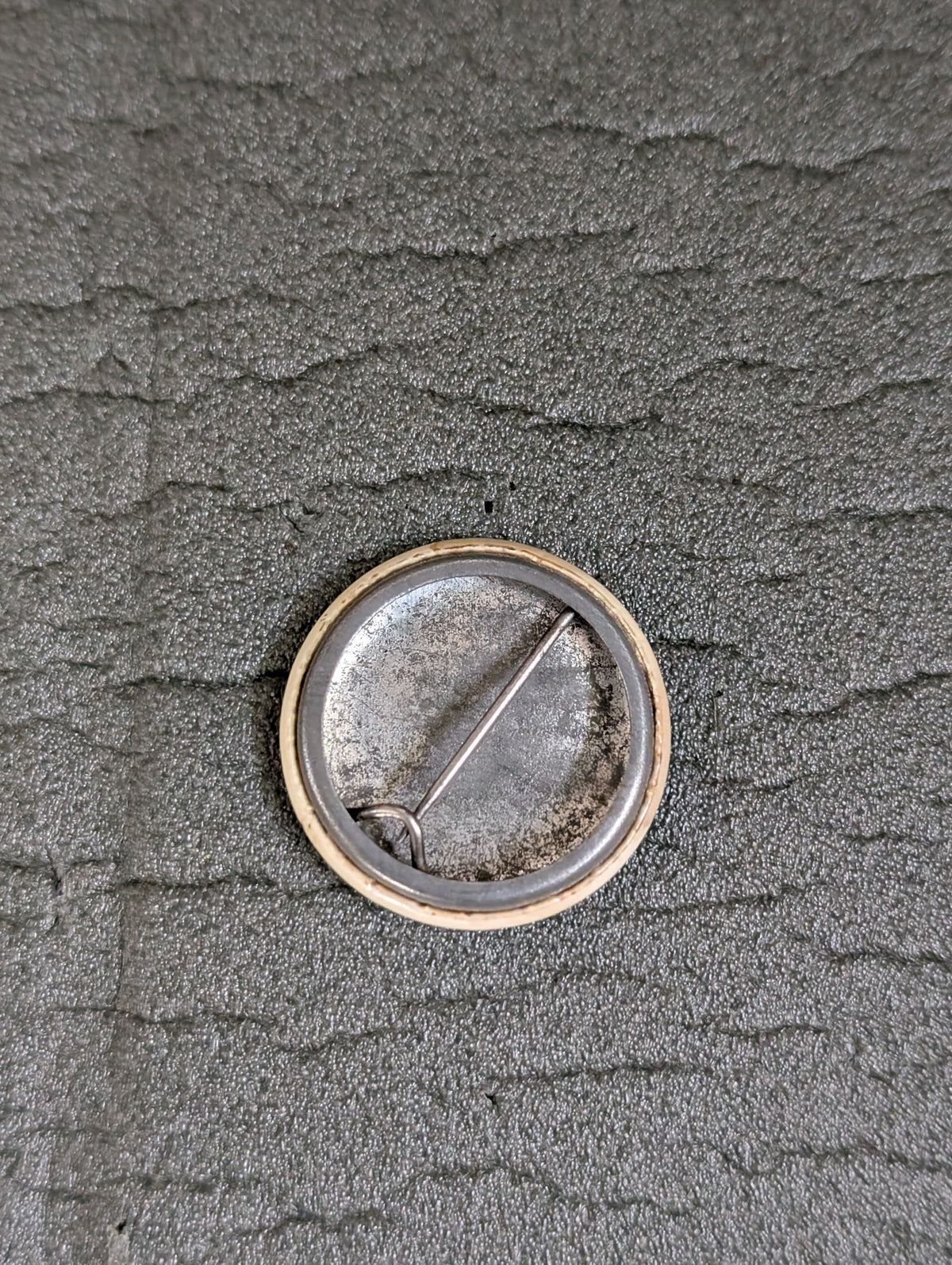 Robertsons Preserves Tin Button Badge
