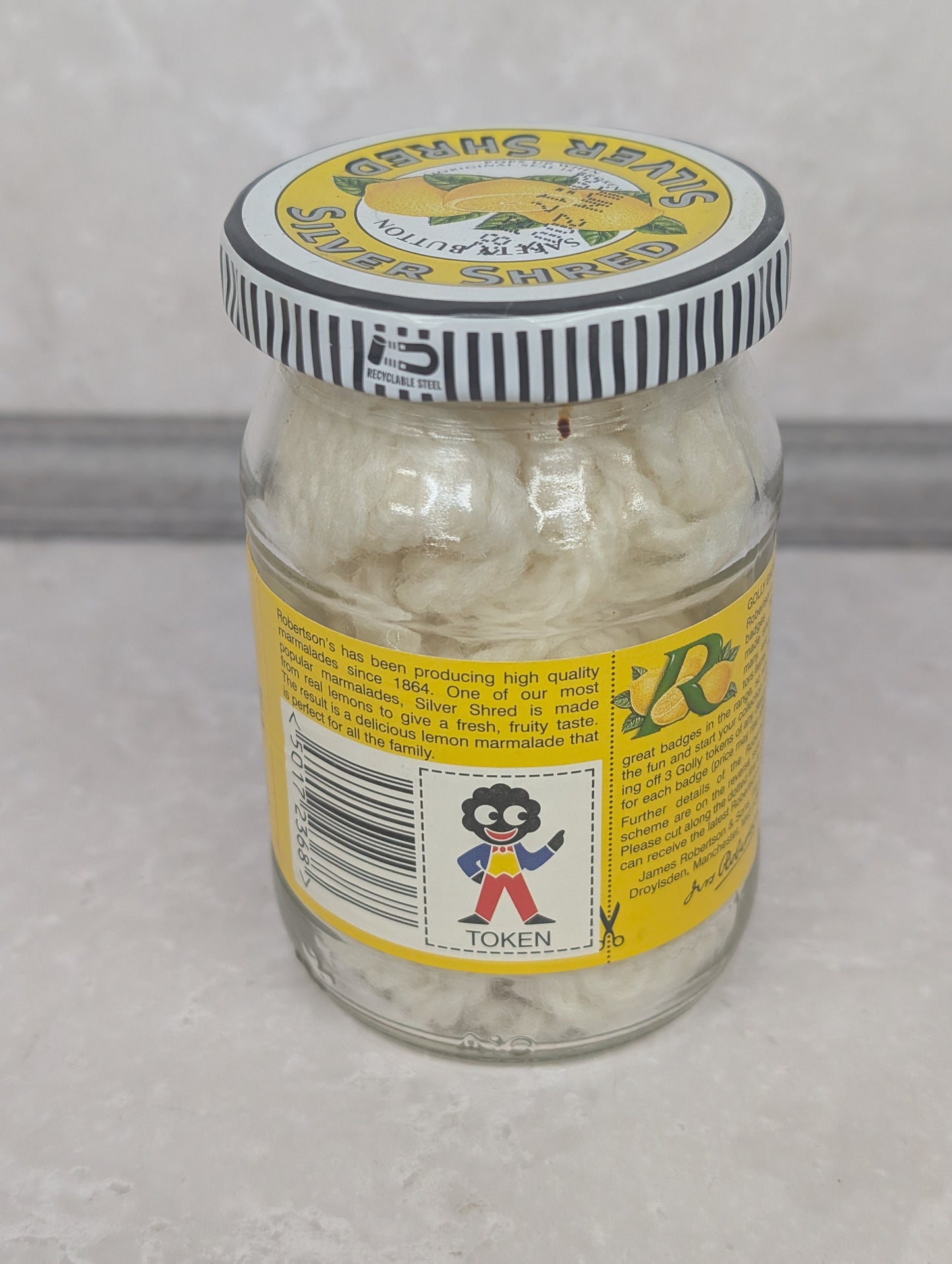 Robertsons Silver Shred Jar with Lid and Golly Token