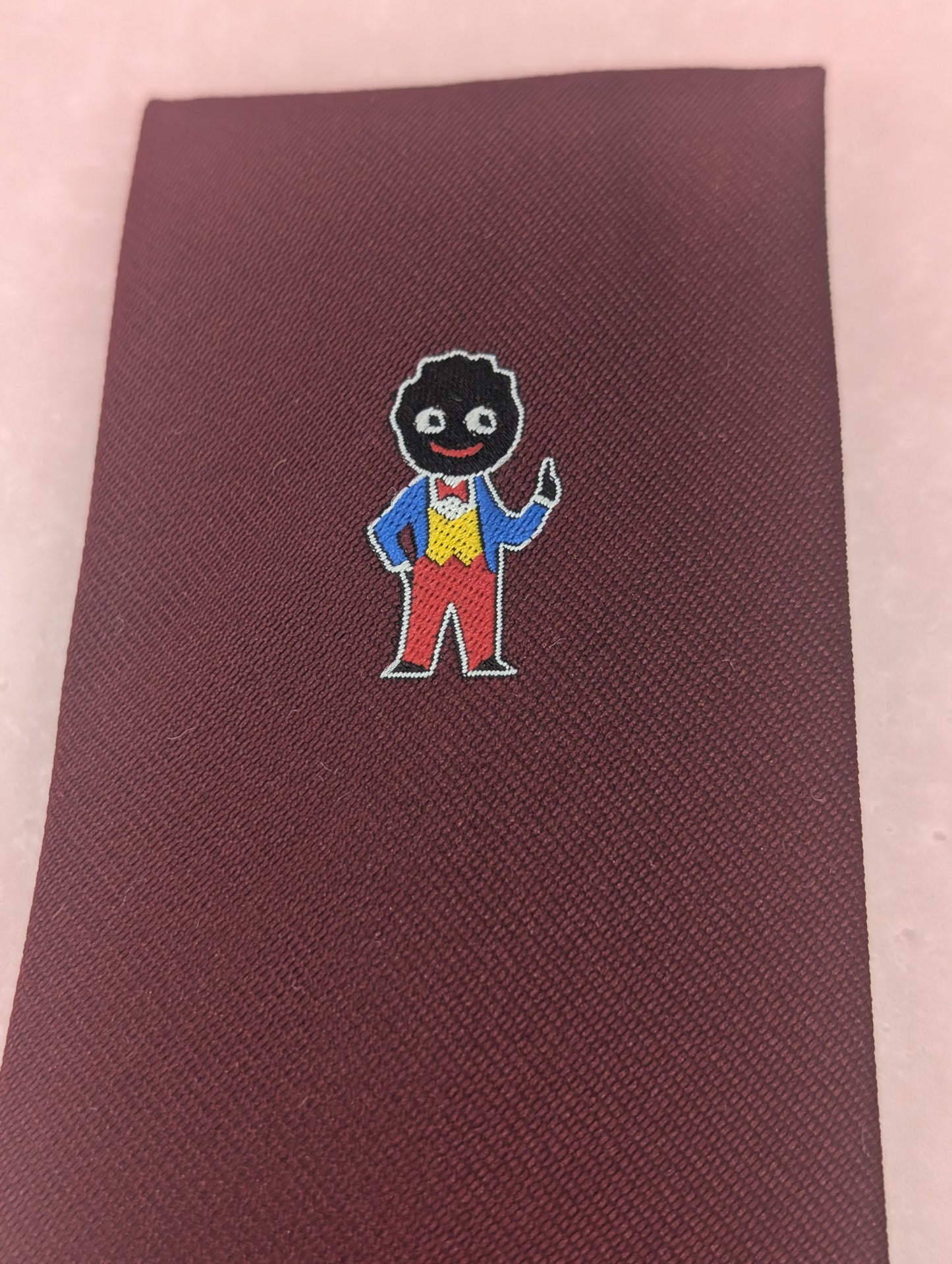 Robertsons Tie Maroon