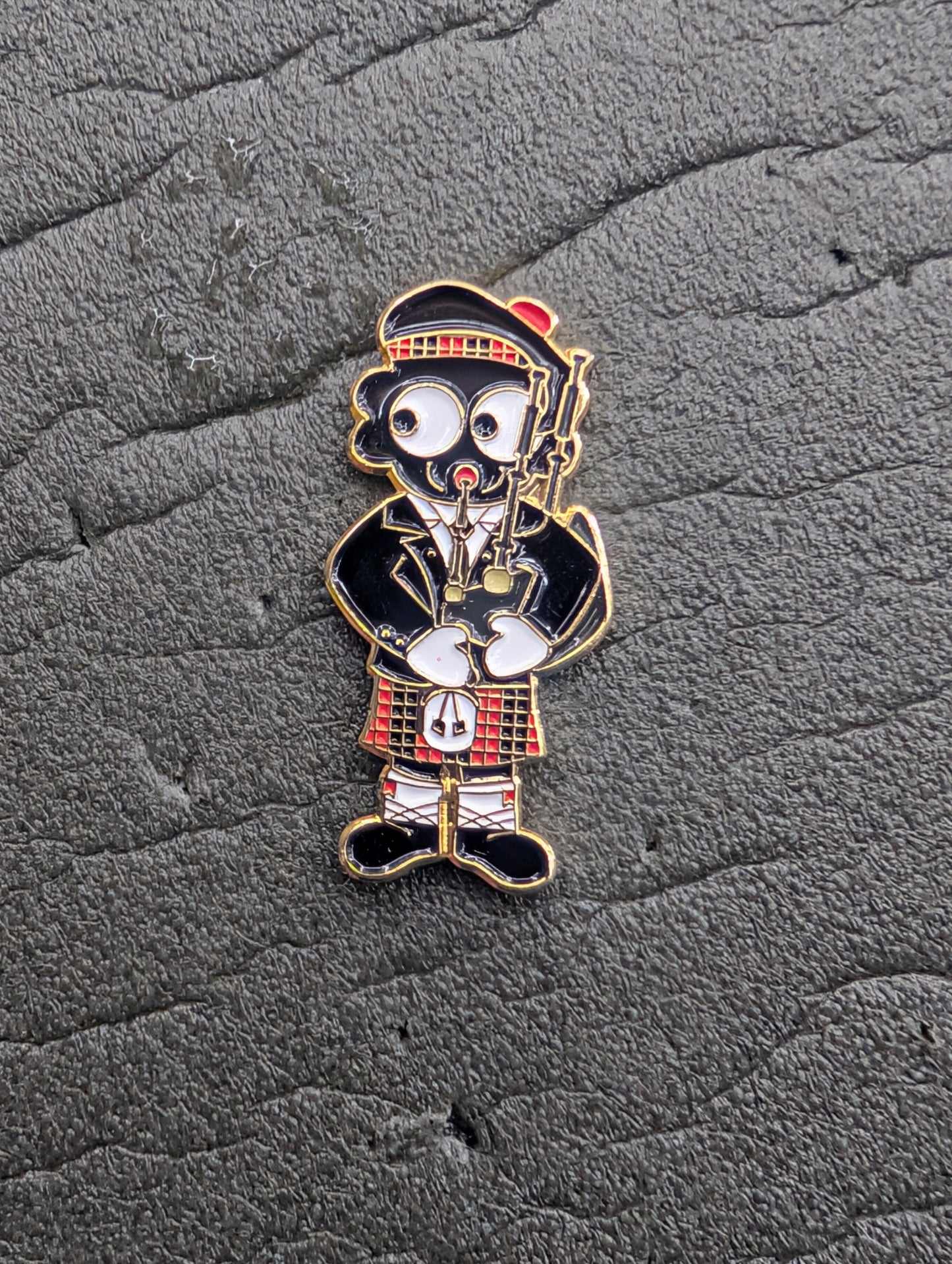 Scotland Bagpiper