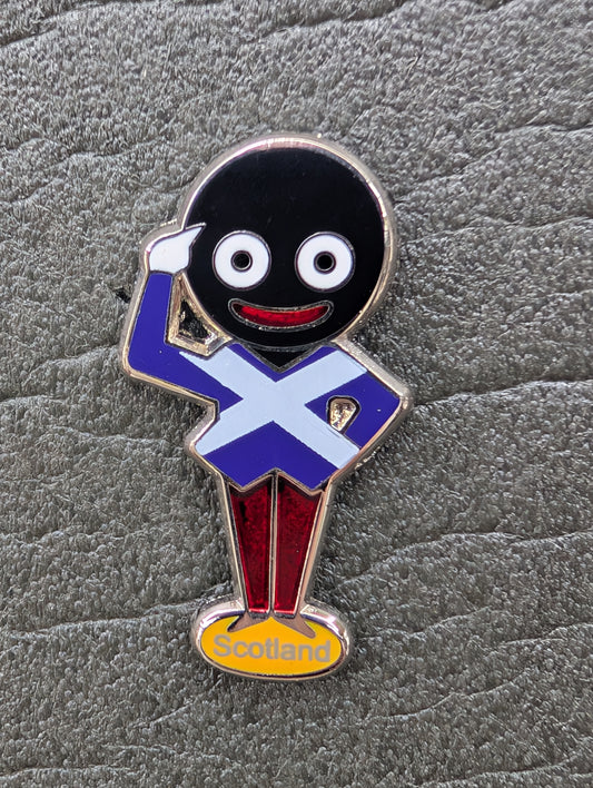 Scotland Golly Gold Plinth Special