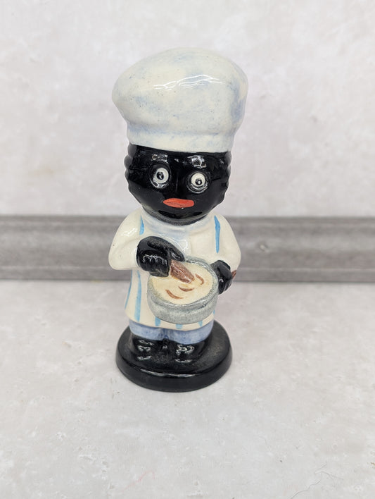 Small Baker by Carltonware Colour Variant