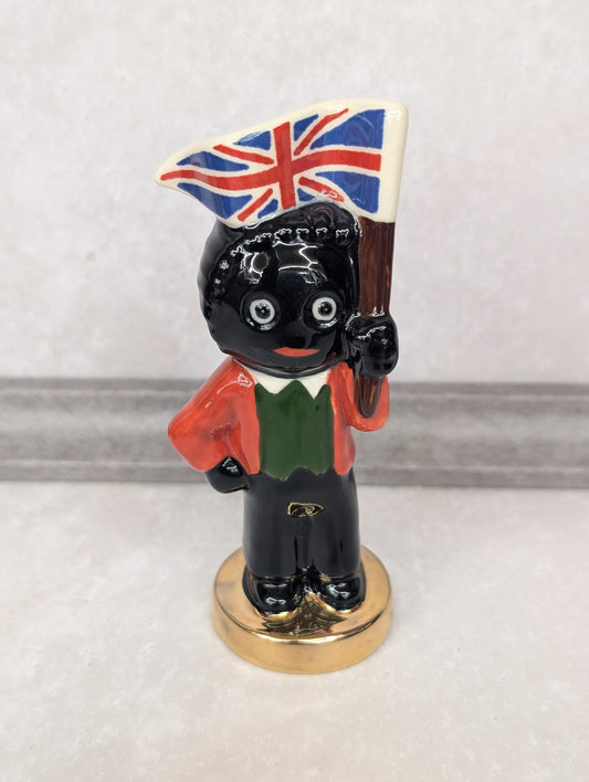 Small Gold Base Patriot by Carltonware