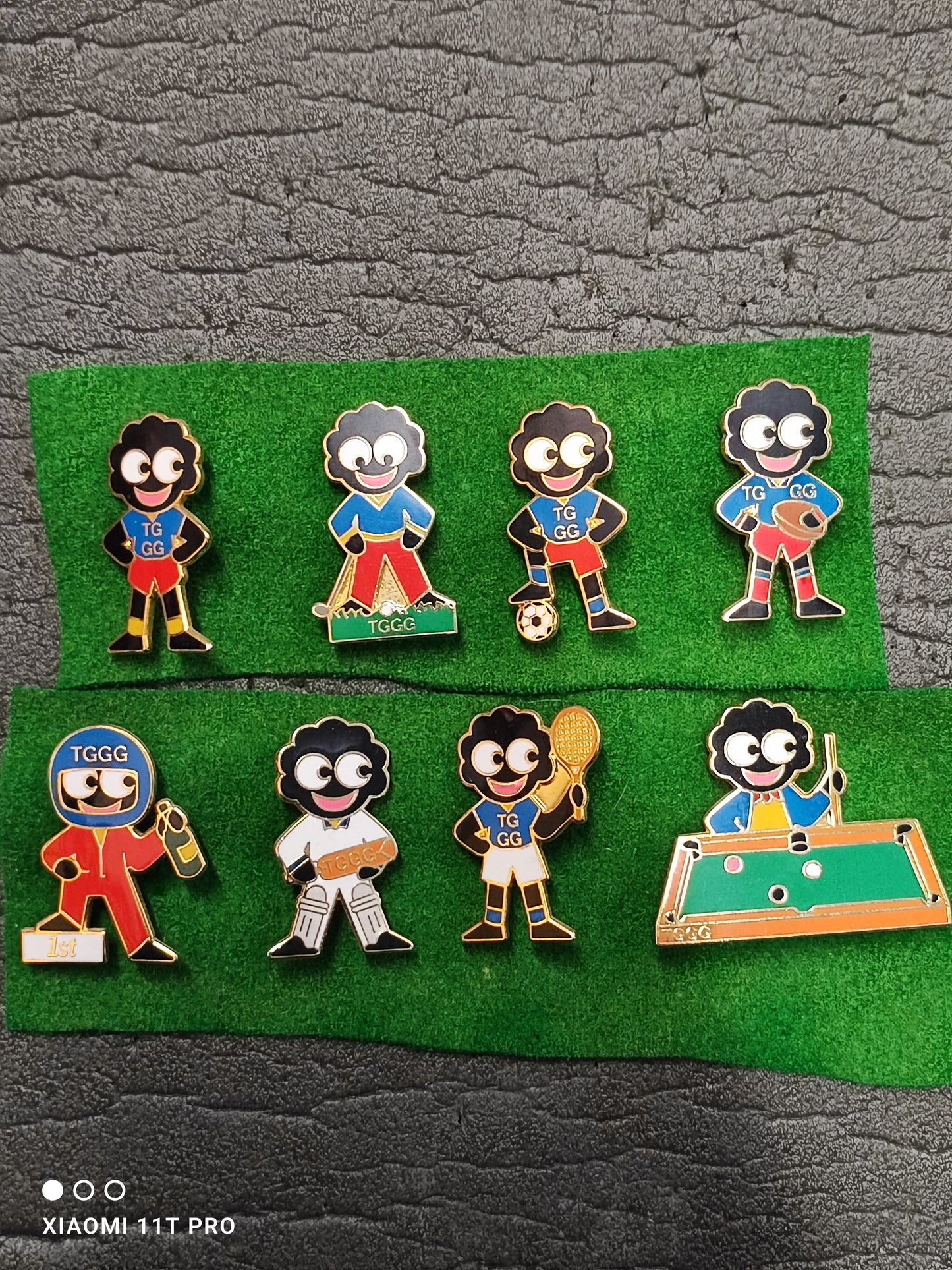 TGGG Sports Set of 8 Badges