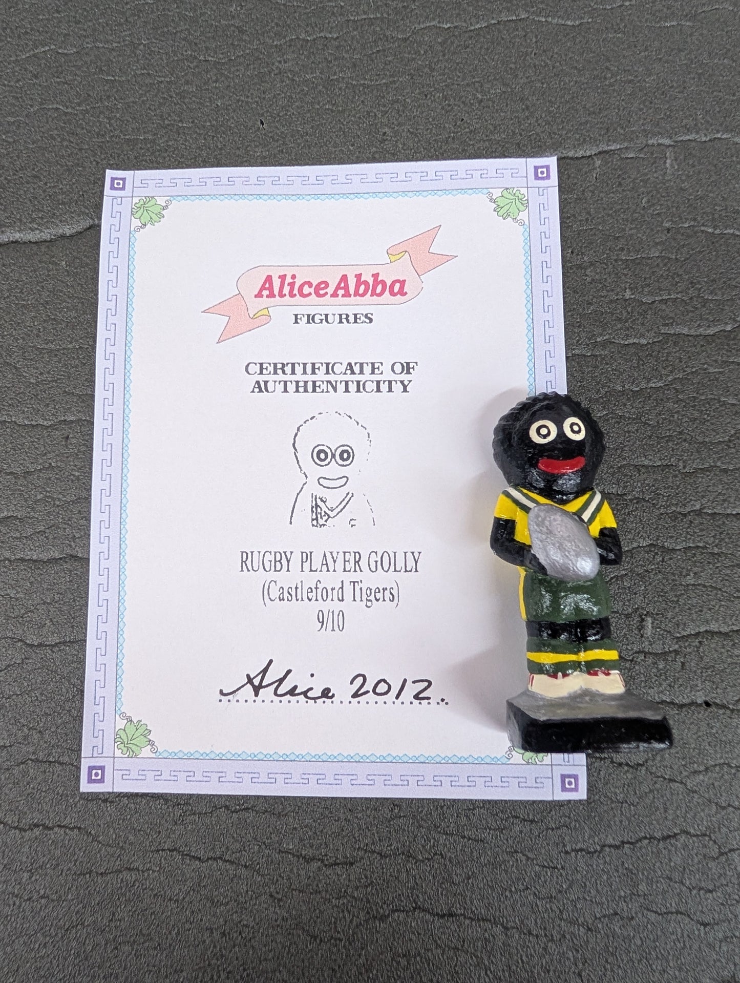 Alice Abba Castleford Tigers Rugby Golly 9/10 Signed with Cert