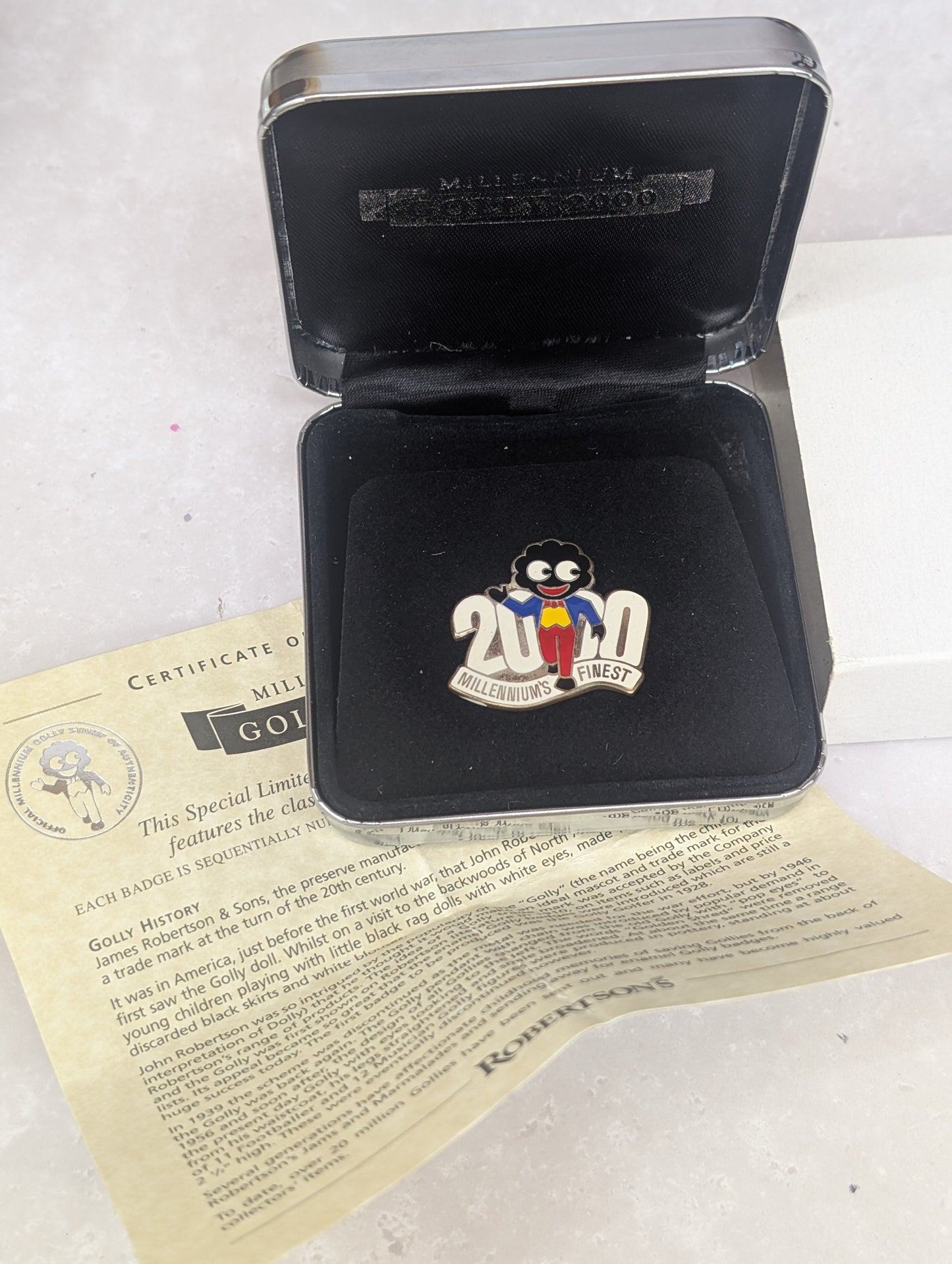 Robertsons Solid Silver Millennium Badge, BOXED WITH CERT