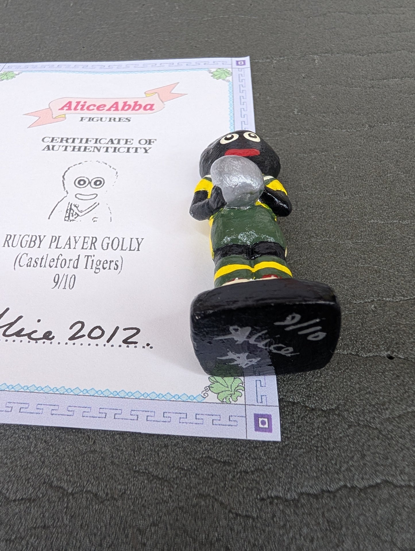 Alice Abba Castleford Tigers Rugby Golly 9/10 Signed with Cert