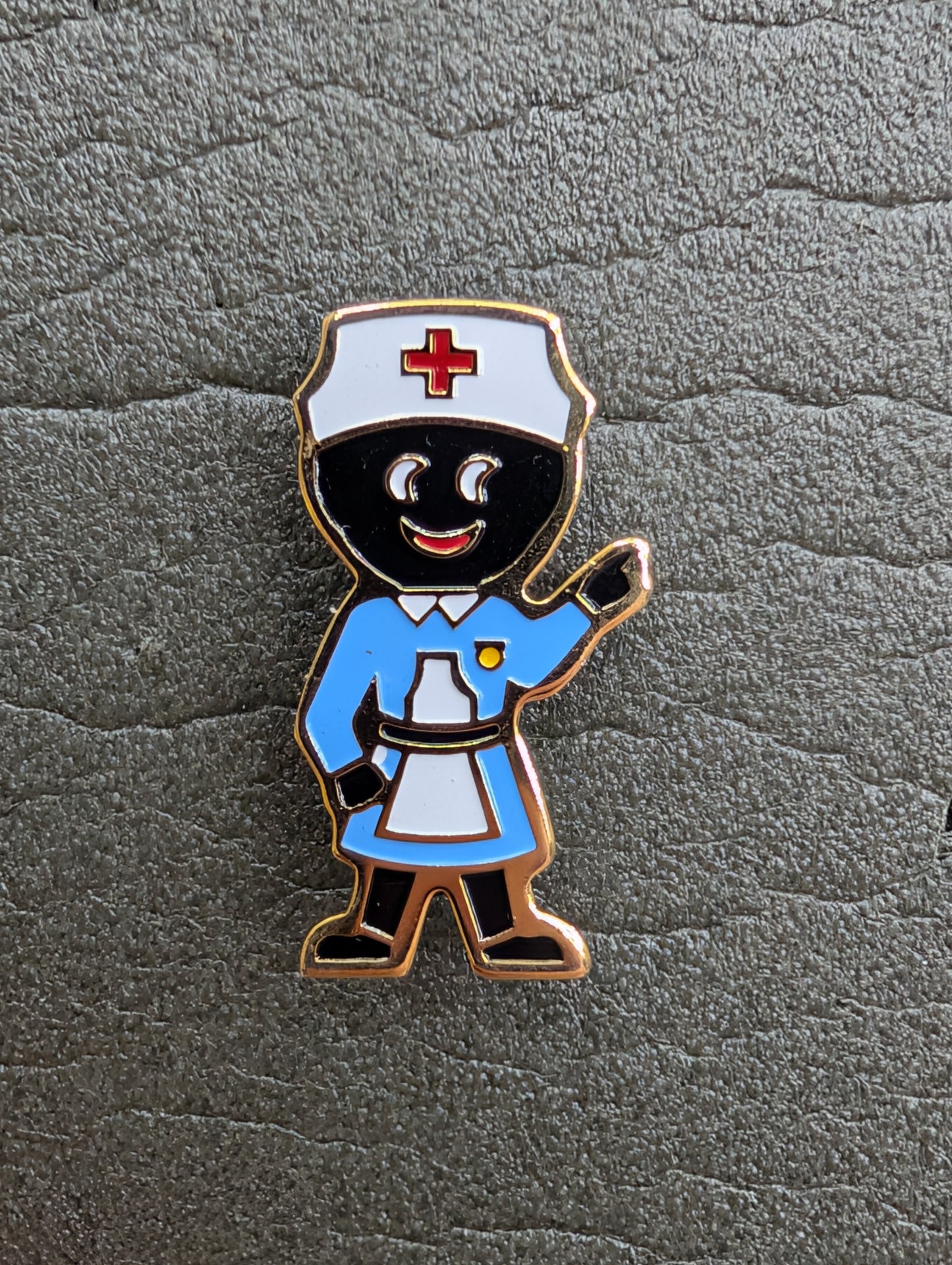 1990 Robertsons Nurse Badge START PRICE £1
